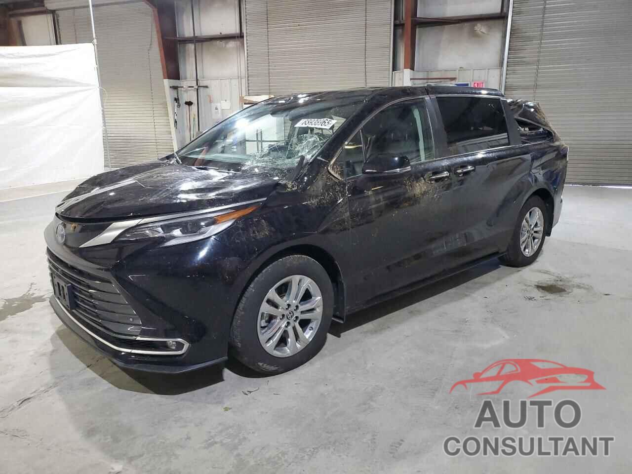 TOYOTA SIENNA 2023 - 5TDESKFCXPS107819