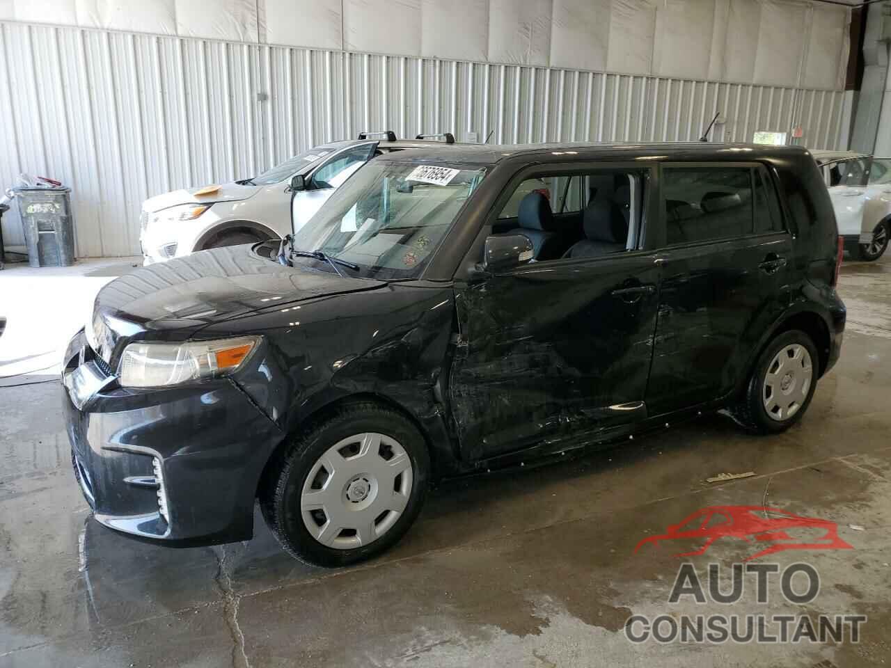 TOYOTA SCION 2013 - JTLZE4FE0DJ043079