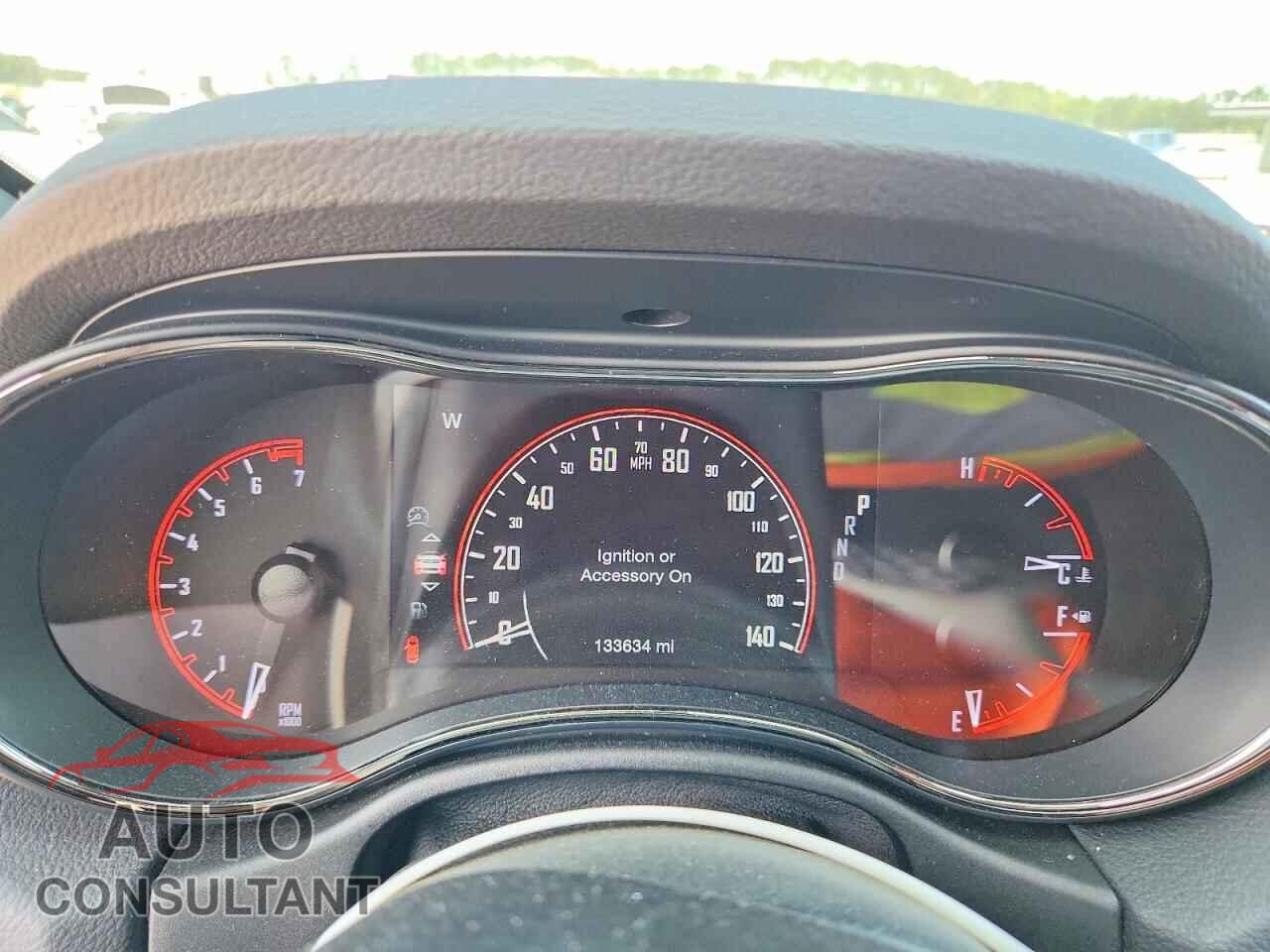 DODGE DURANGO 2018 - 1C4RDJDG0JC415845