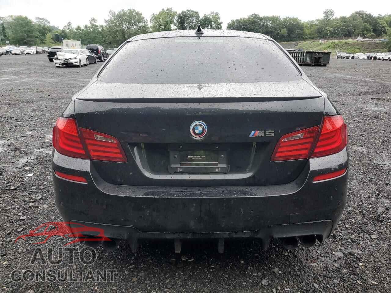 BMW M5 2013 - WBSFV9C56DD095520