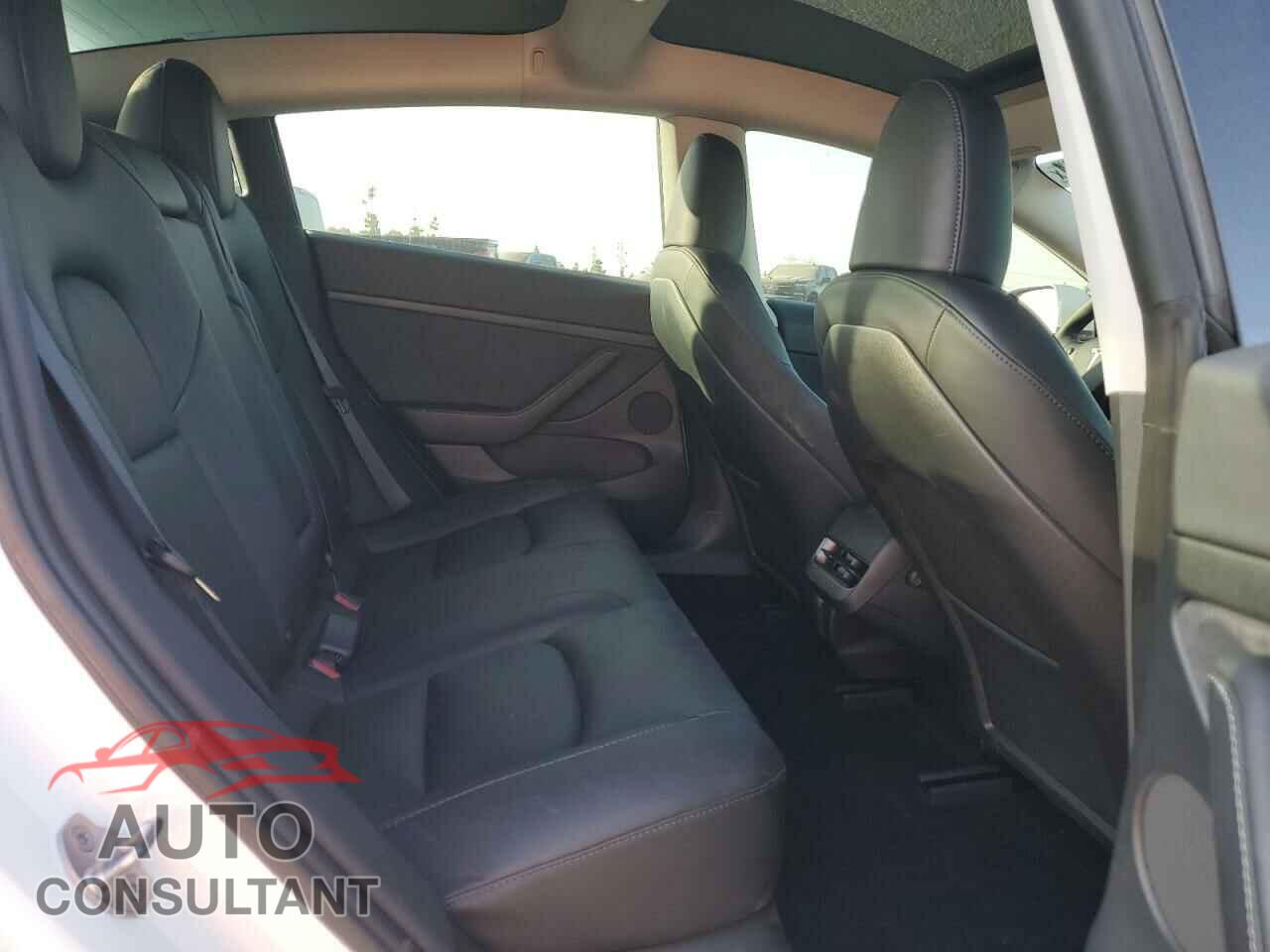 TESLA MODEL 3 2023 - 5YJ3E1EA8PF513367