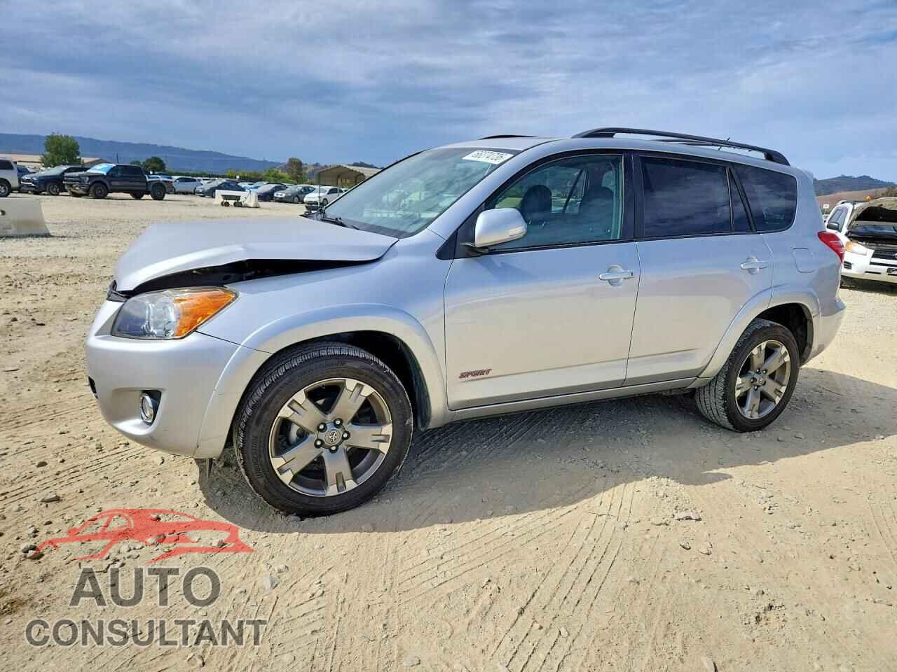 TOYOTA RAV4 2012 - JTMWF4DV7C5043473