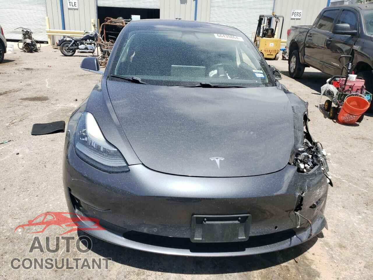 TESLA MODEL 3 2018 - 5YJ3E1EA3JF042932