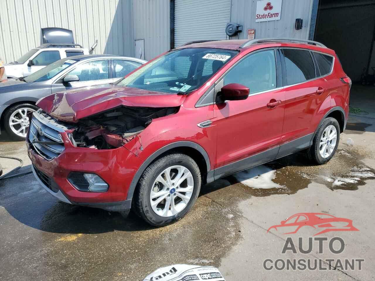 FORD ESCAPE 2018 - 1FMCU0GD8JUA94371