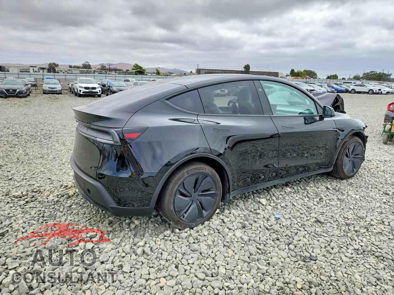 TESLA MODEL Y 2026 - 7SAYGDED7TF381775