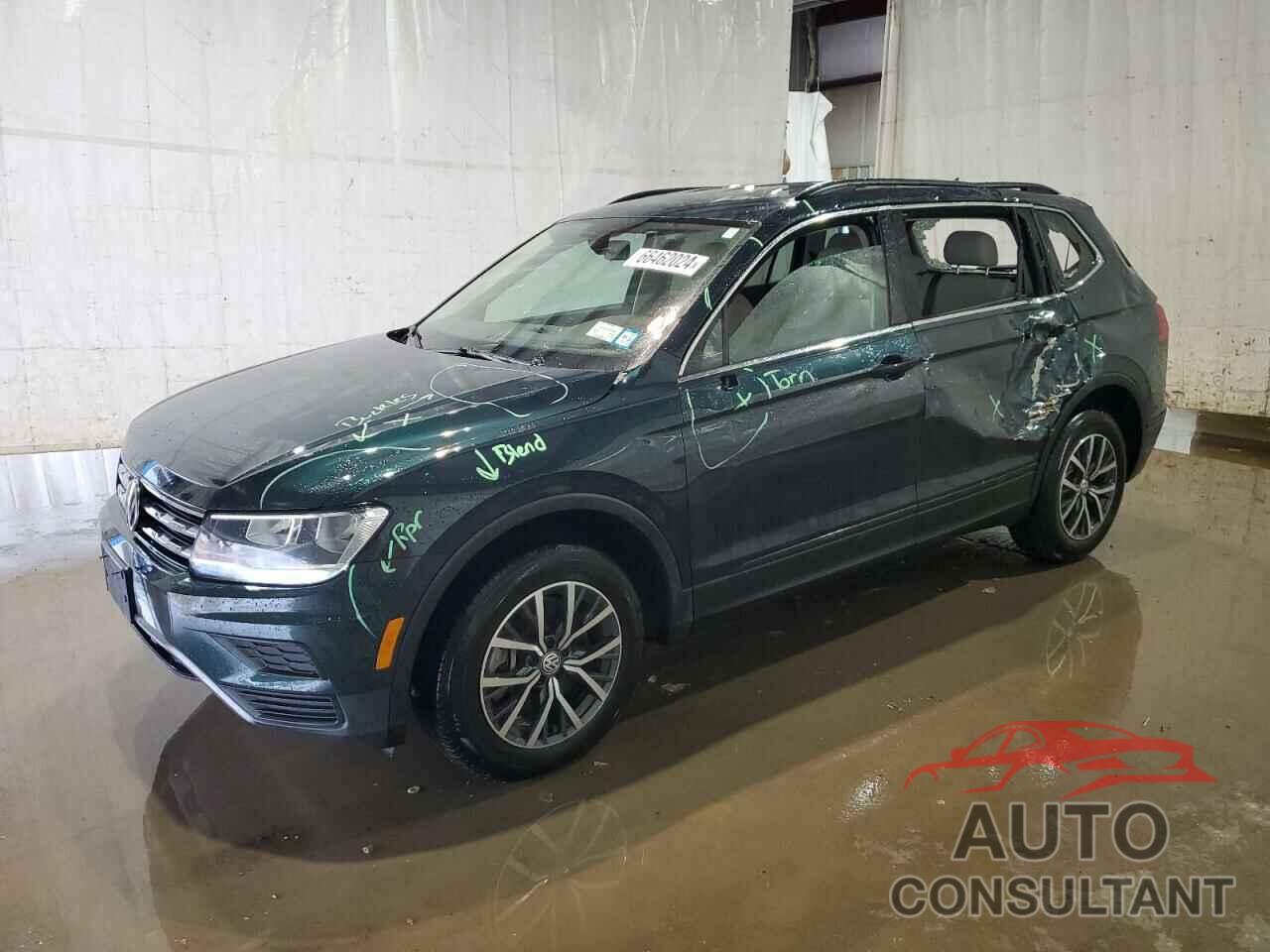 VOLKSWAGEN TIGUAN 2019 - 3VV2B7AX4KM098510