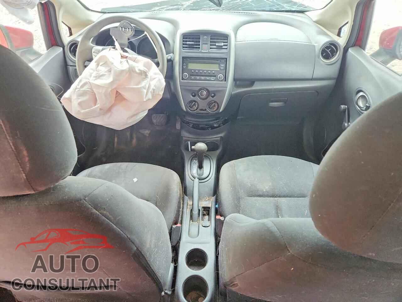 NISSAN VERSA 2015 - 3N1CE2CP4FL383913