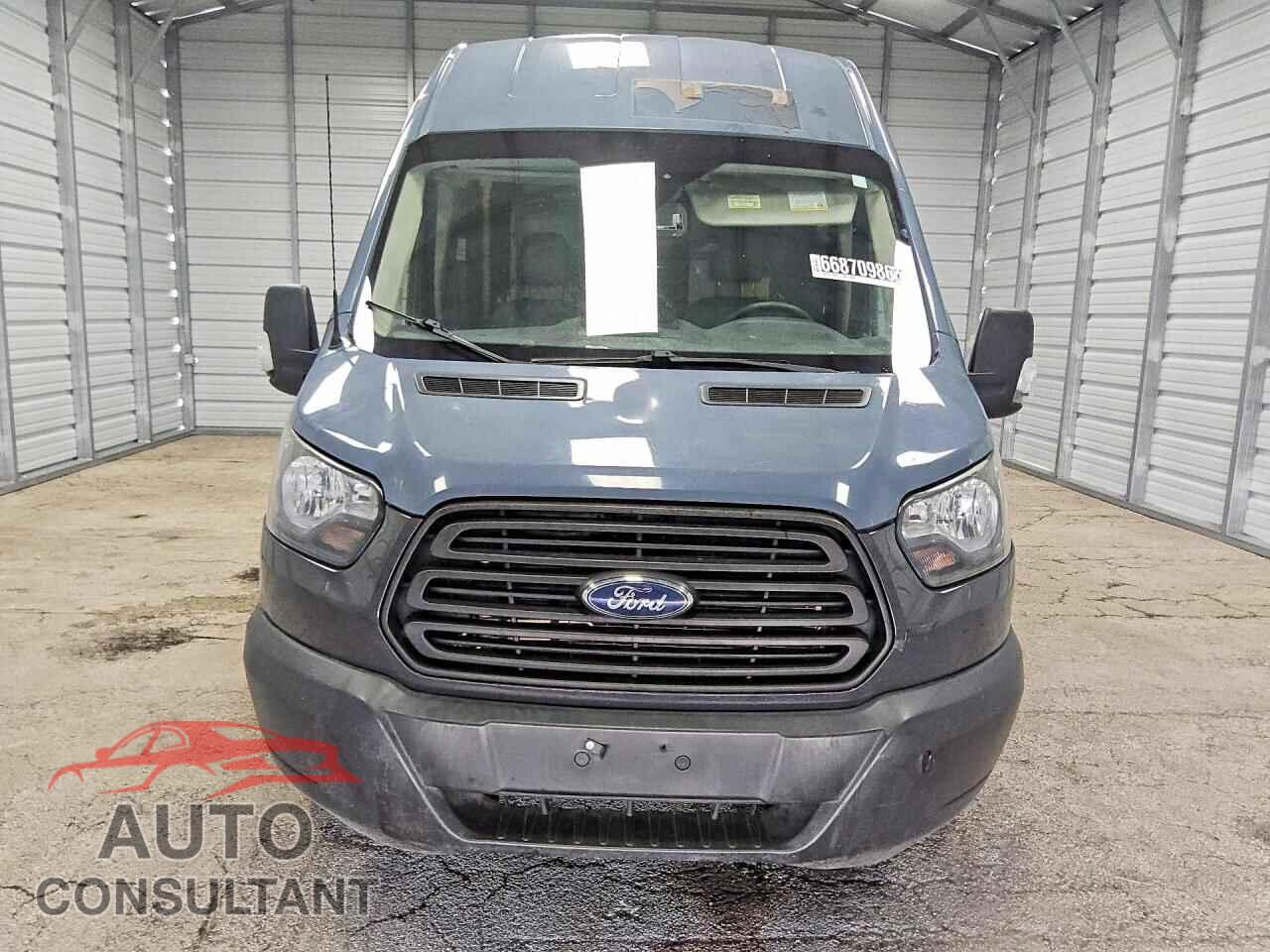 FORD TRANSIT 2019 - 1FTYR3XM3KKB74056