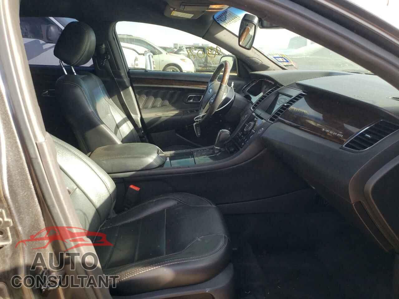 FORD TAURUS 2017 - 1FAHP2F86HG102502