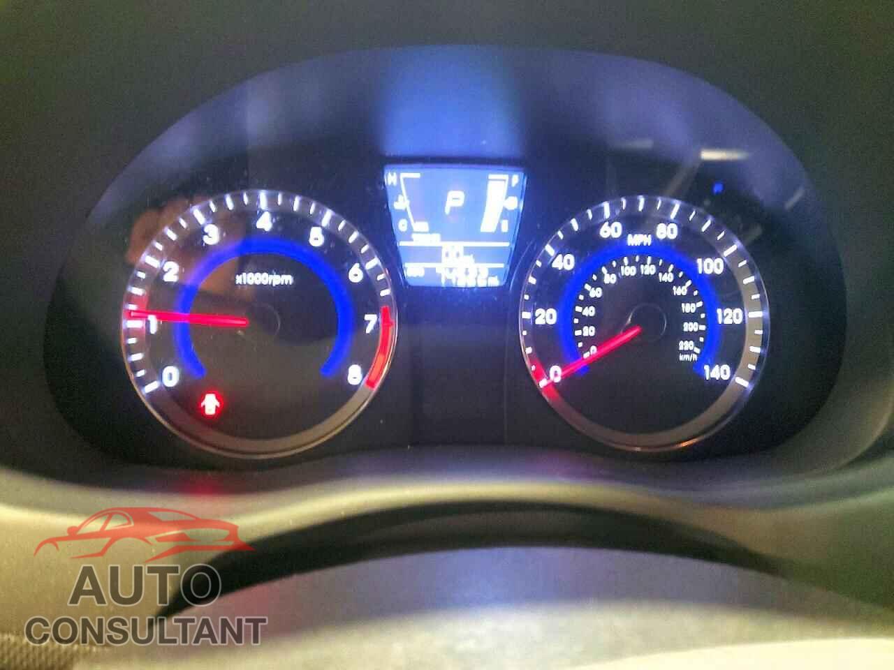 HYUNDAI ACCENT 2013 - KMHCU5AE1DU076376