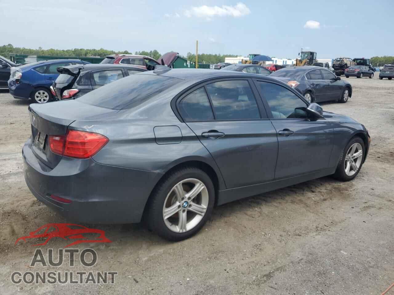 BMW 3 SERIES 2015 - WBA3C3G58FNT51500