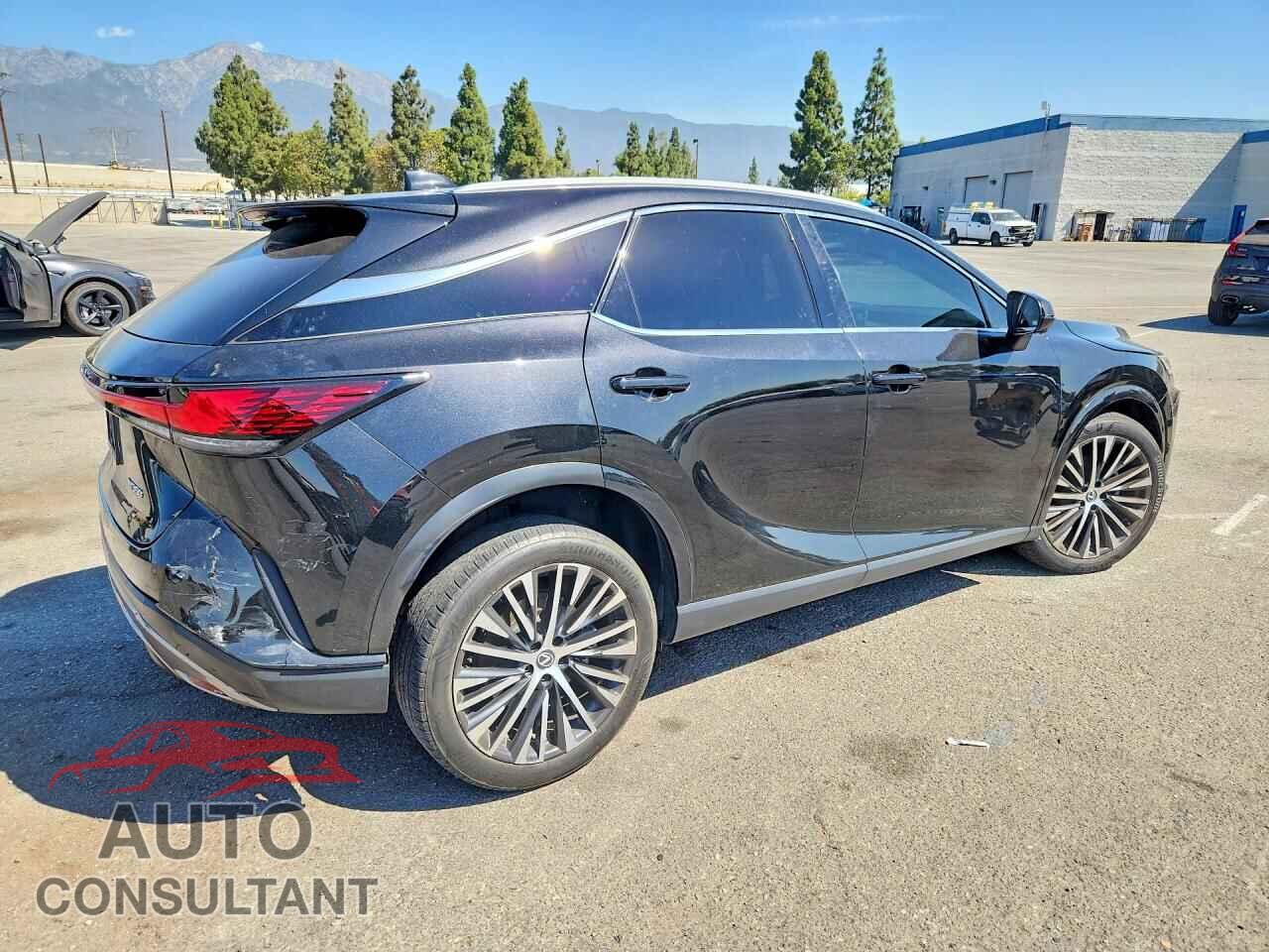 LEXUS RX350 2023 - 2T2BAMBA8PC015053