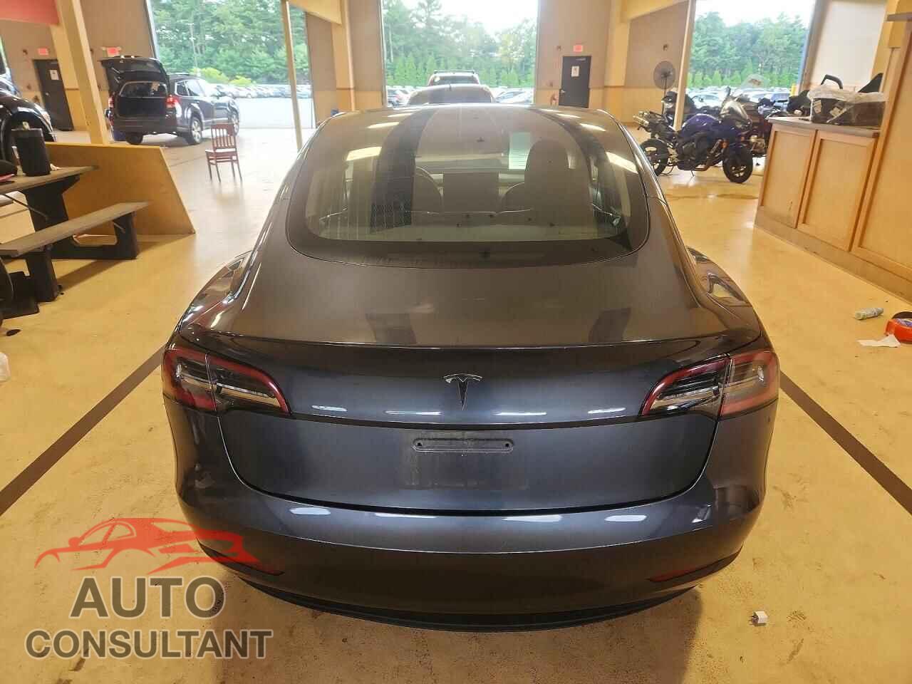 TESLA MODEL 3 2020 - 5YJ3E1EA2LF739320