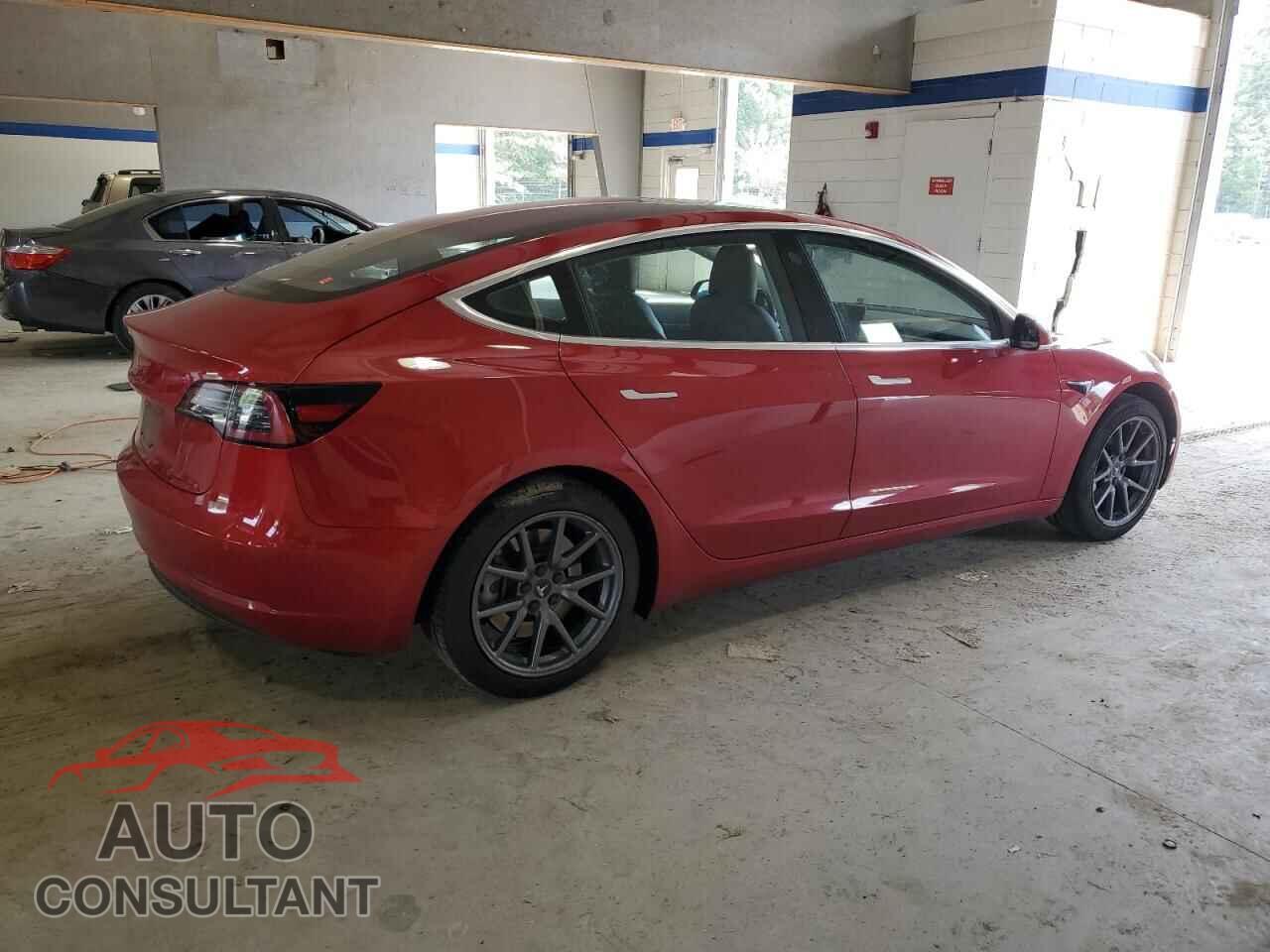 TESLA MODEL 3 2018 - 5YJ3E1EA7JF041220