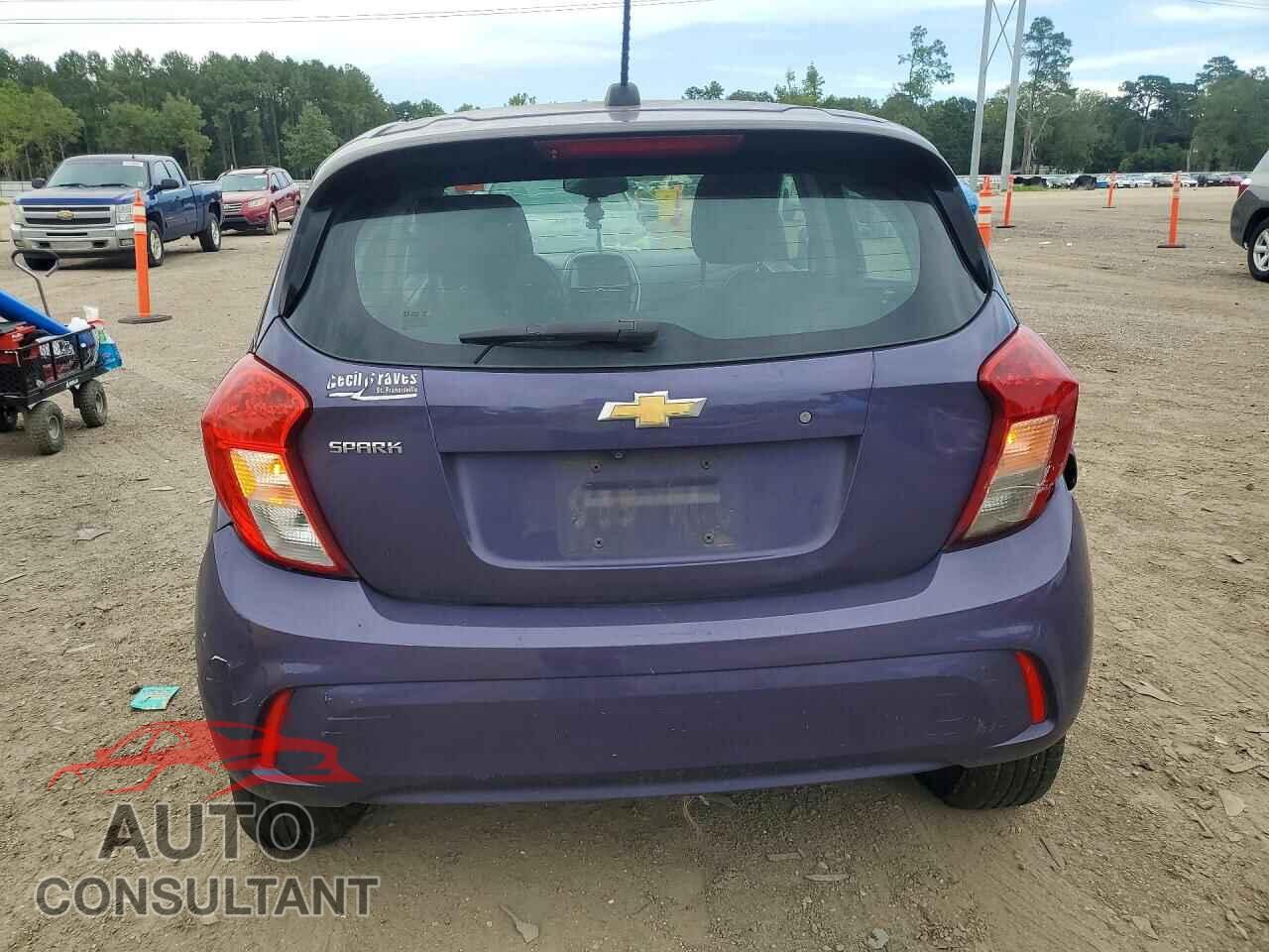 CHEVROLET SPARK 2017 - KL8CB6SA5HC816687