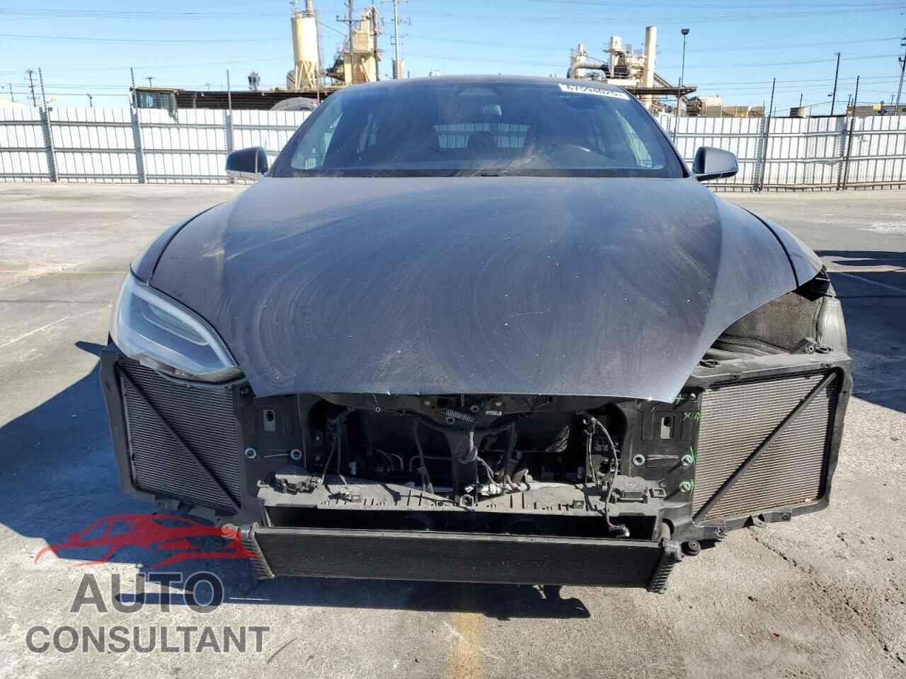 TESLA MODEL S 2017 - 5YJSA1E22HF229606