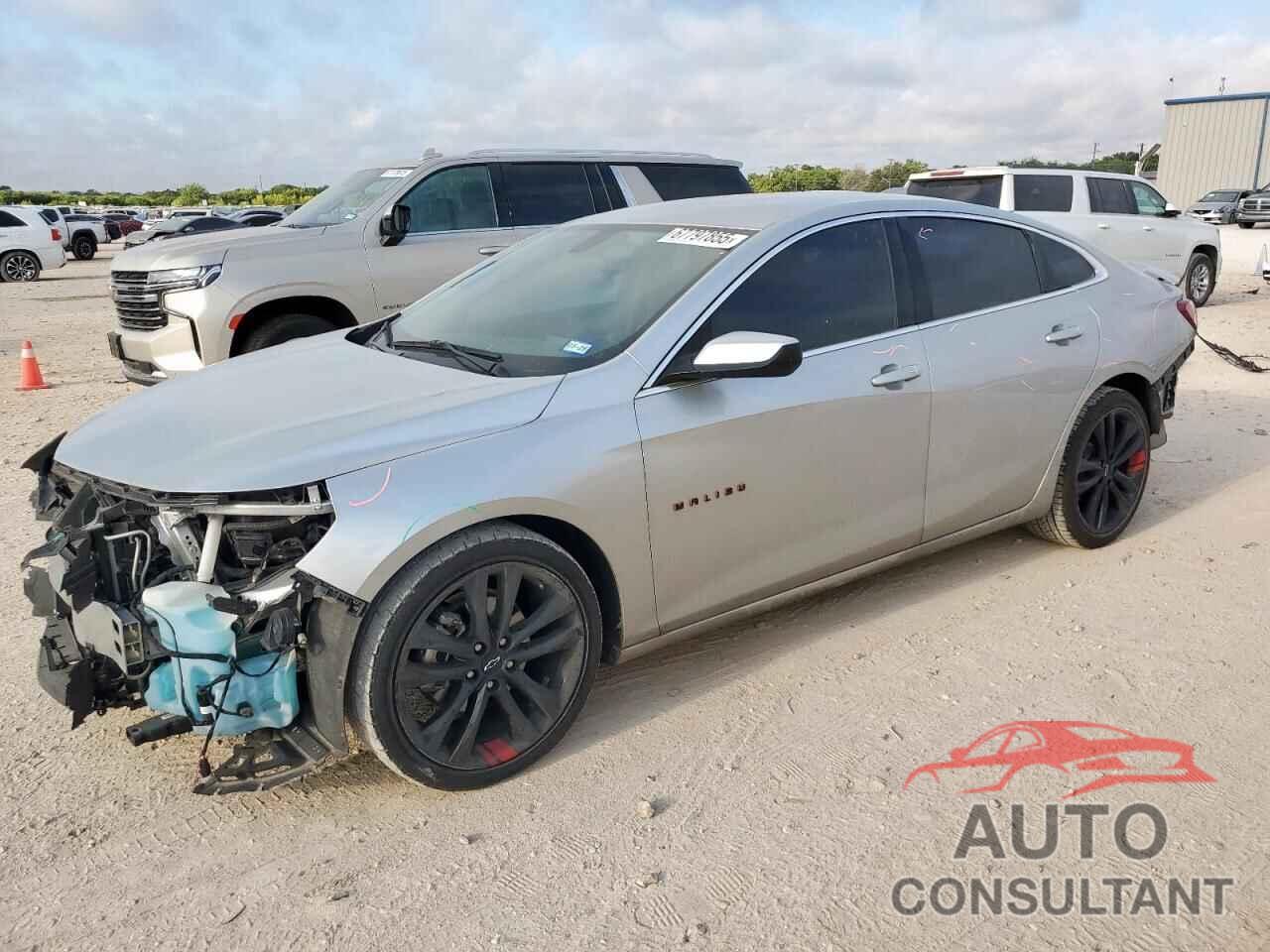 CHEVROLET MALIBU 2020 - 1G1ZD5ST3LF151960