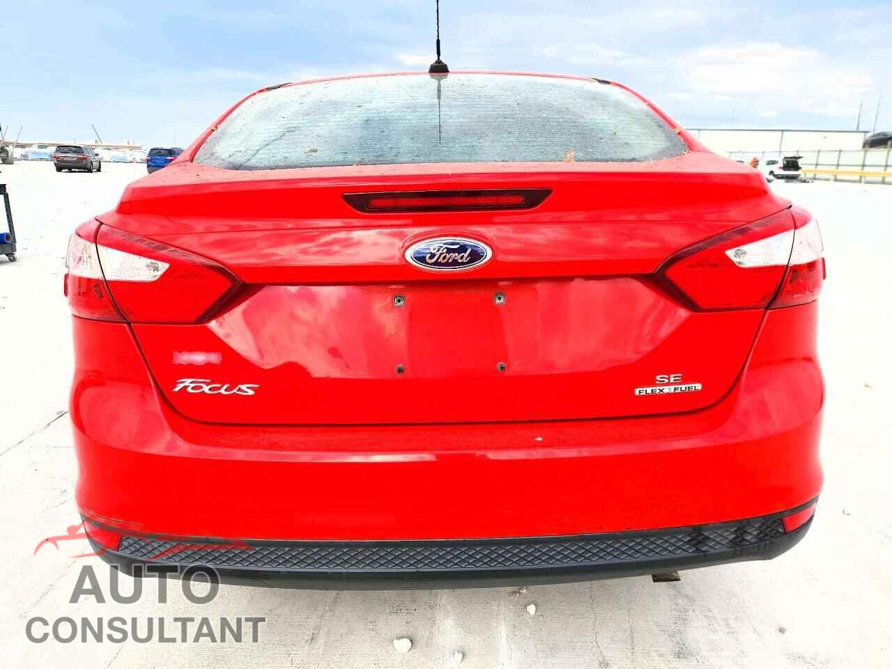 FORD FOCUS 2014 - 1FADP3F24EL451905