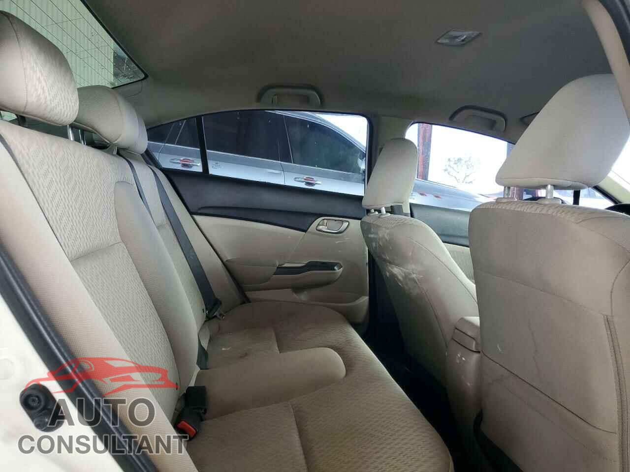 HONDA CIVIC 2015 - 19XFB2F70FE100975