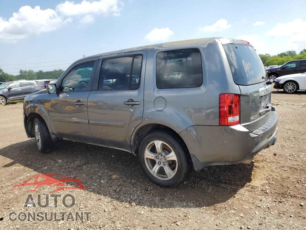 HONDA PILOT 2013 - 5FNYF3H48DB001365