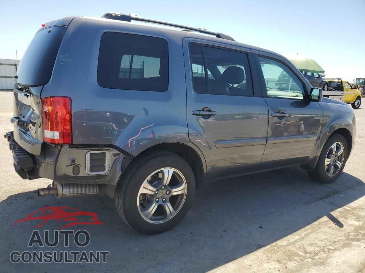 HONDA PILOT 2015 - 5FNYF3H38FB034781