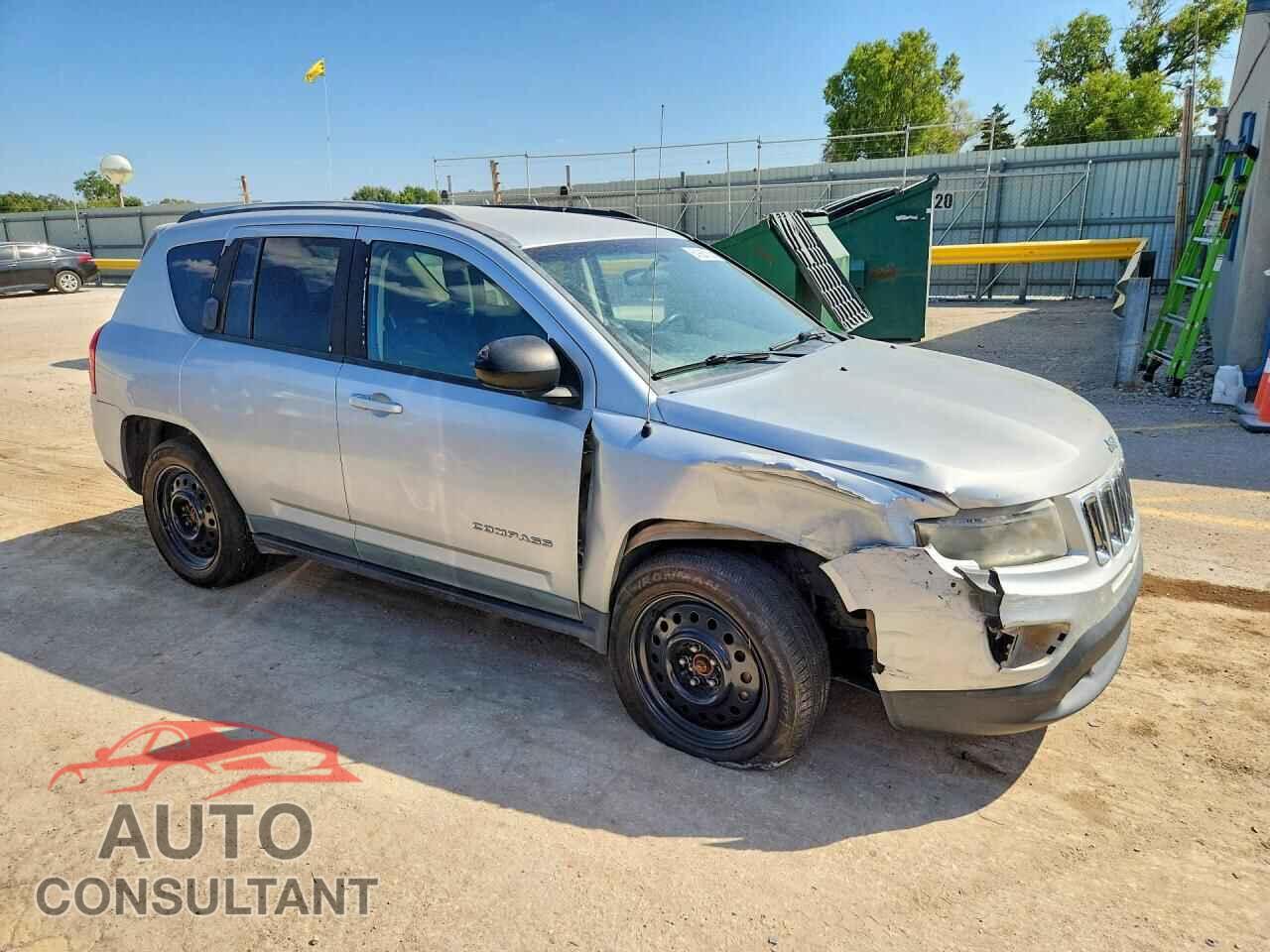 JEEP COMPASS 2011 - 1J4NF1FB5BD283388