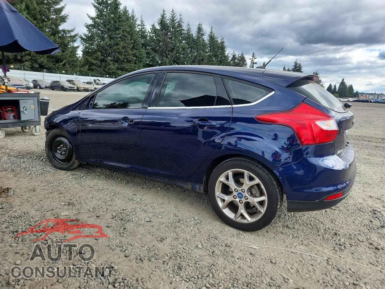 FORD FOCUS 2012 - 1FAHP3M2XCL158723