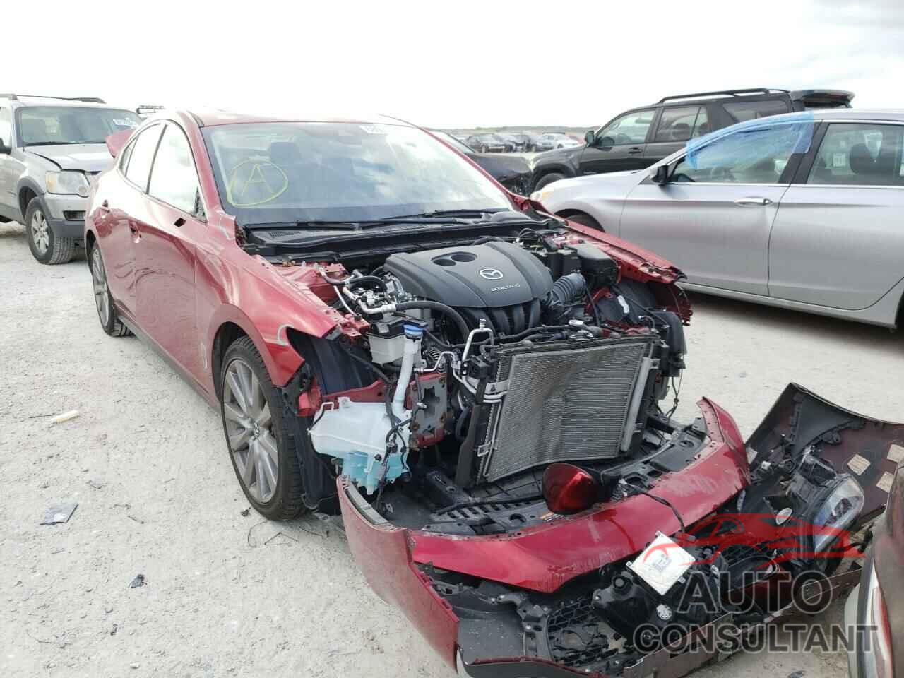 MAZDA 3 2019 - JM1BPBEM0K1132118