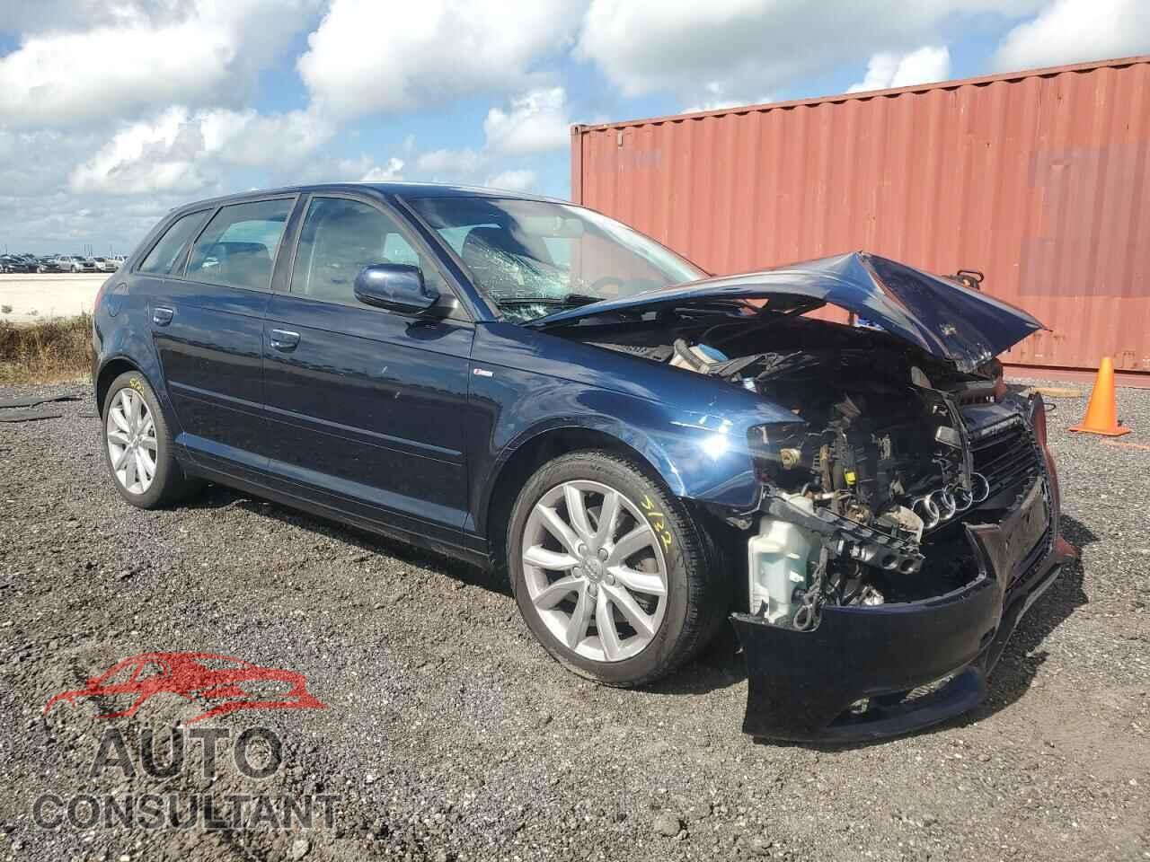AUDI A3 2011 - WAUDFAFM8BA070968