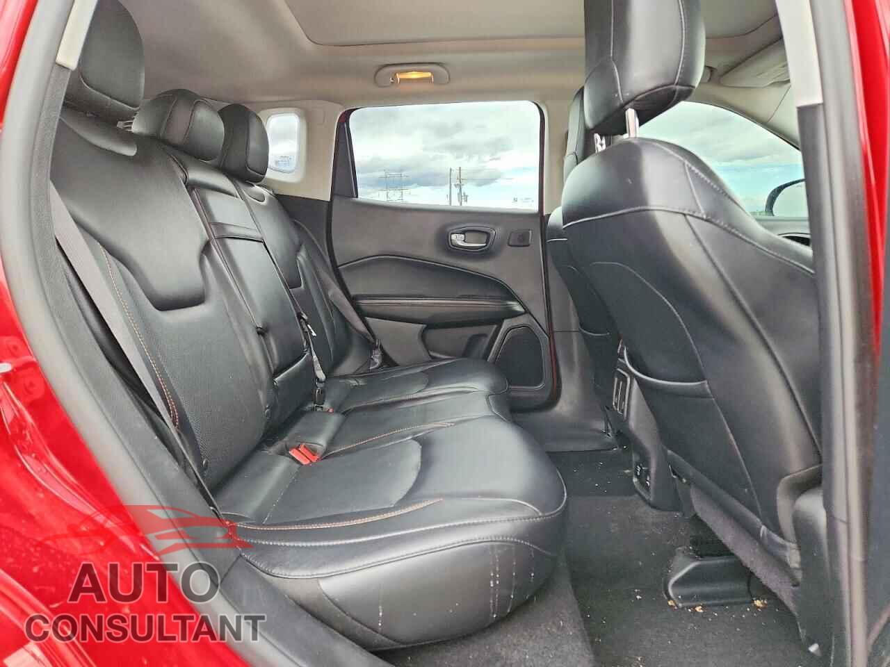 JEEP COMPASS 2017 - 3C4NJDCB7HT671901