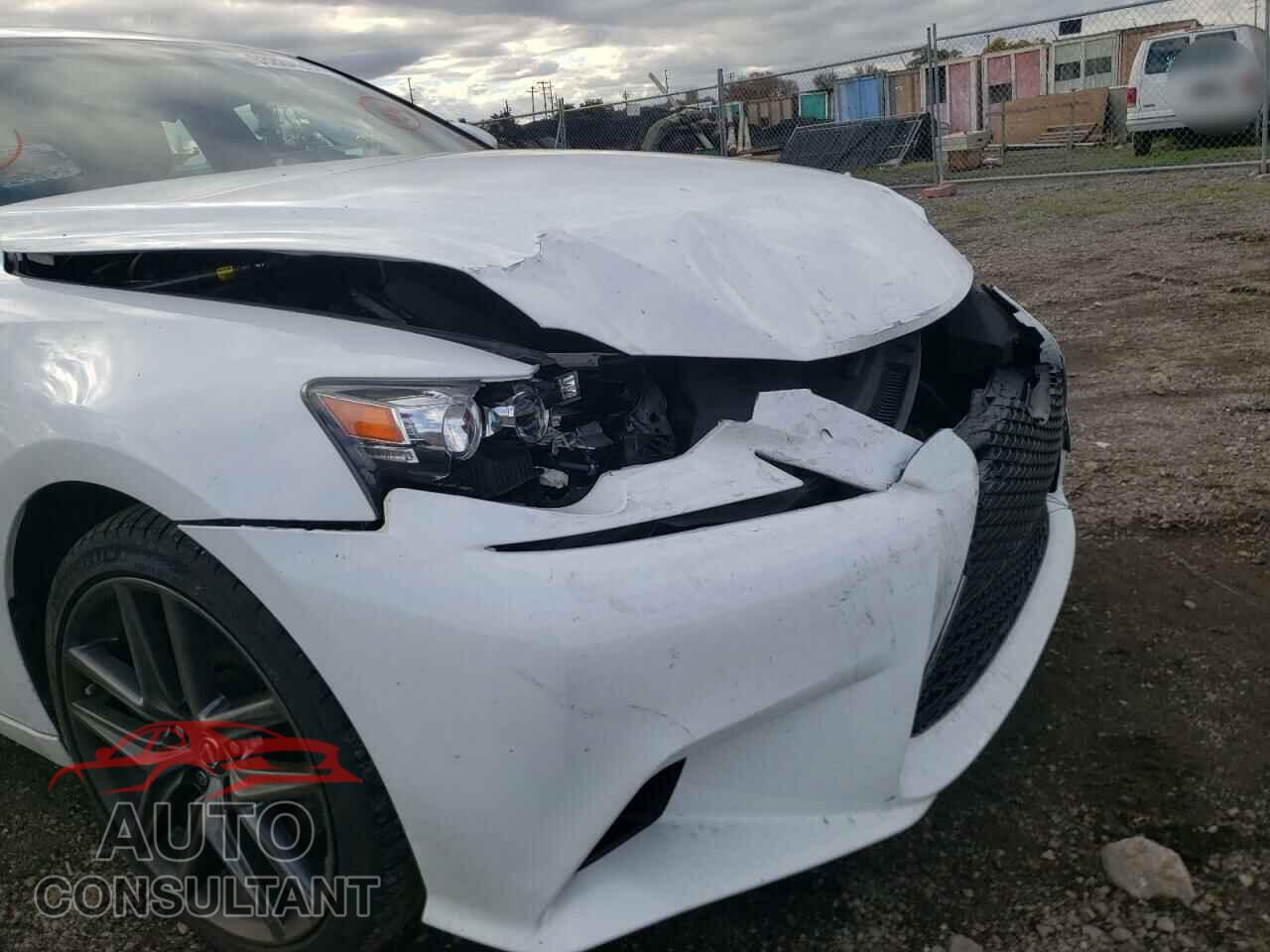 LEXUS IS 2016 - JTHBA1D29G5029936
