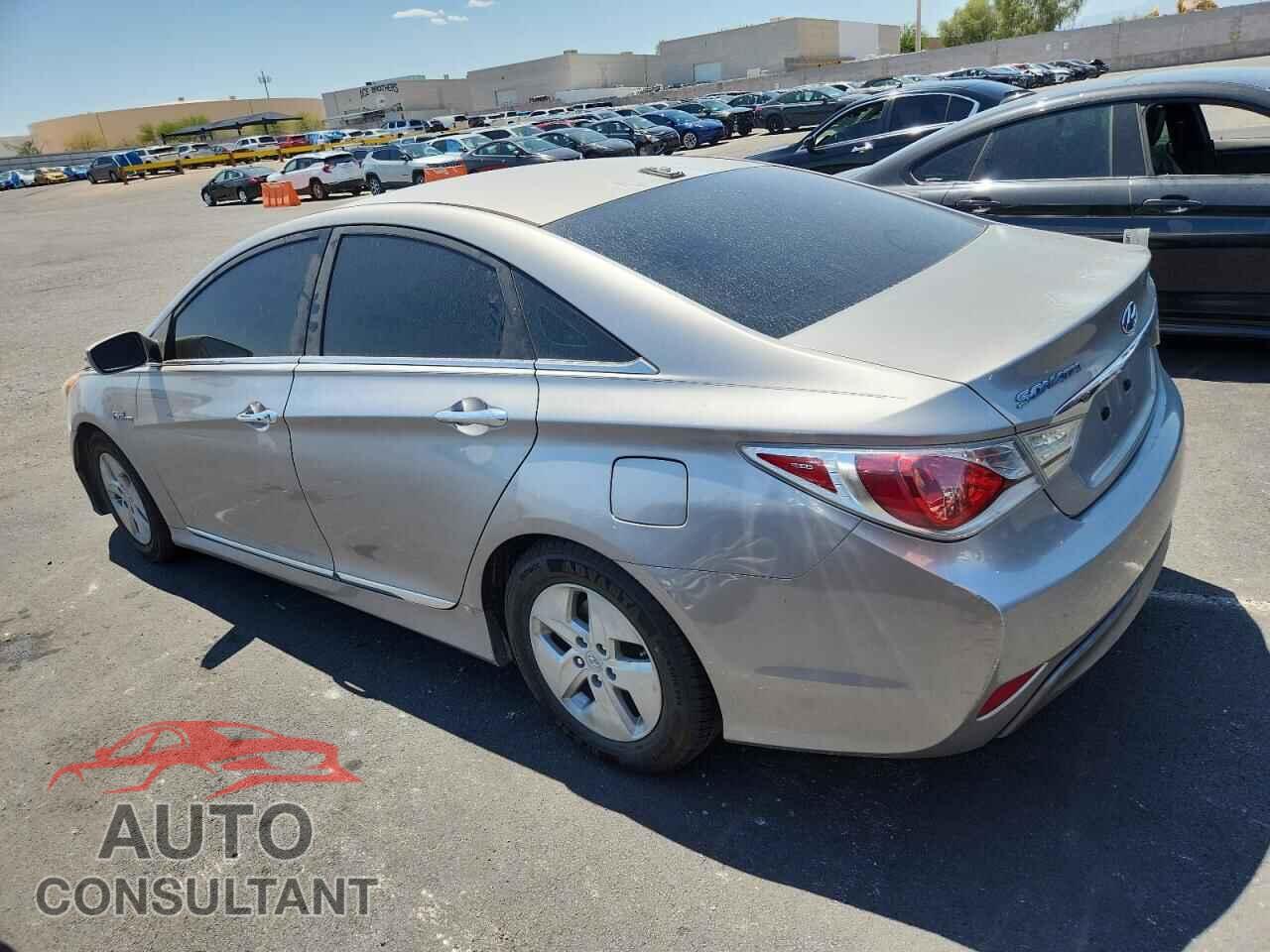 HYUNDAI SONATA 2012 - KMHEC4A44CA041652
