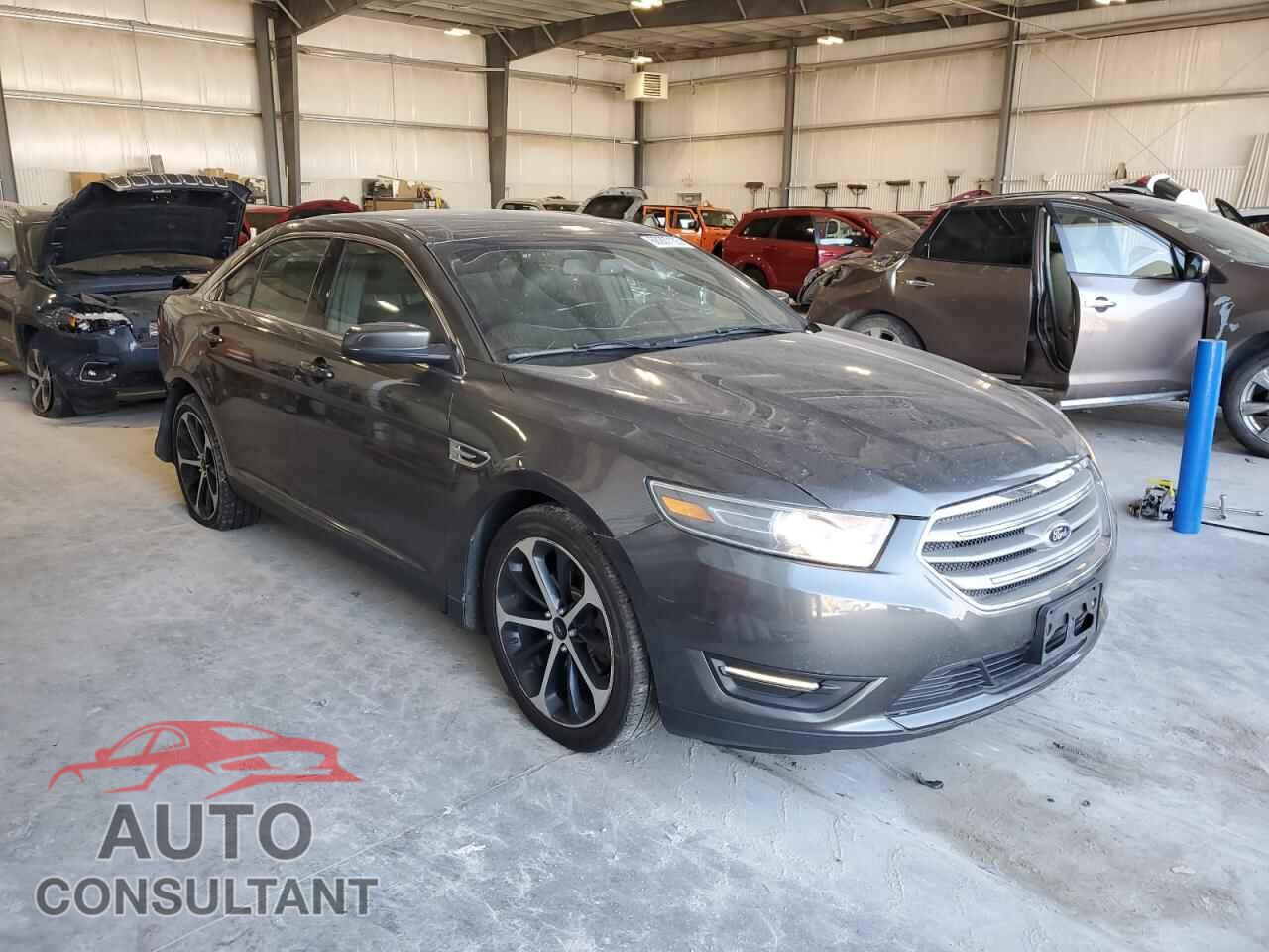 FORD TAURUS 2015 - 1FAHP2E86FG124093
