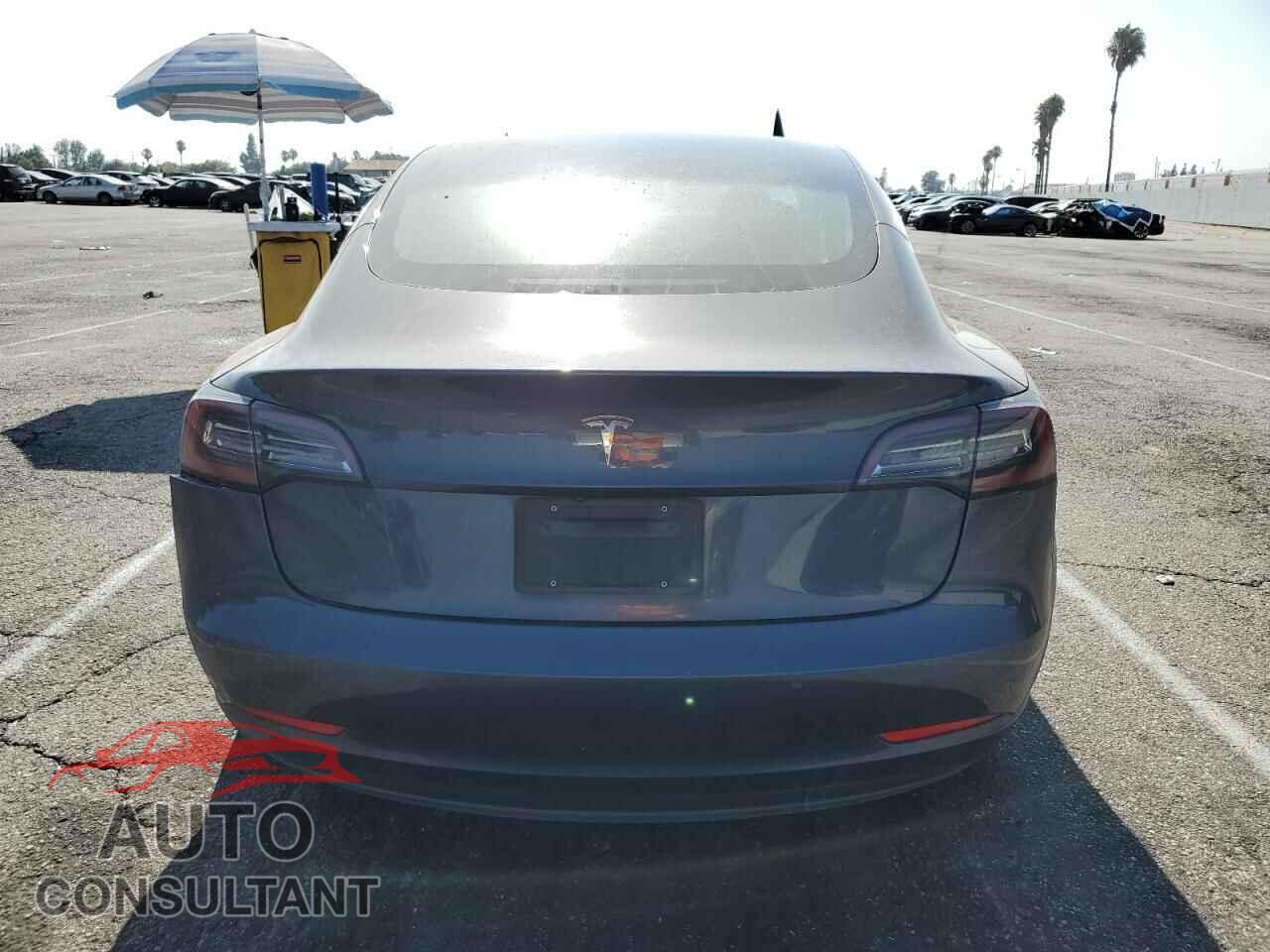 TESLA MODEL 3 2019 - 5YJ3E1EA8KF324310