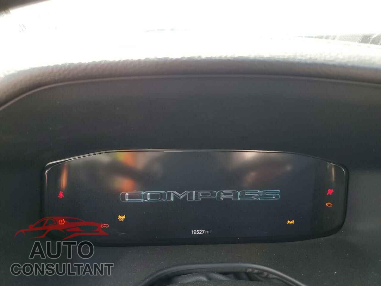 JEEP COMPASS 2022 - 3C4NJDCB9NT143451