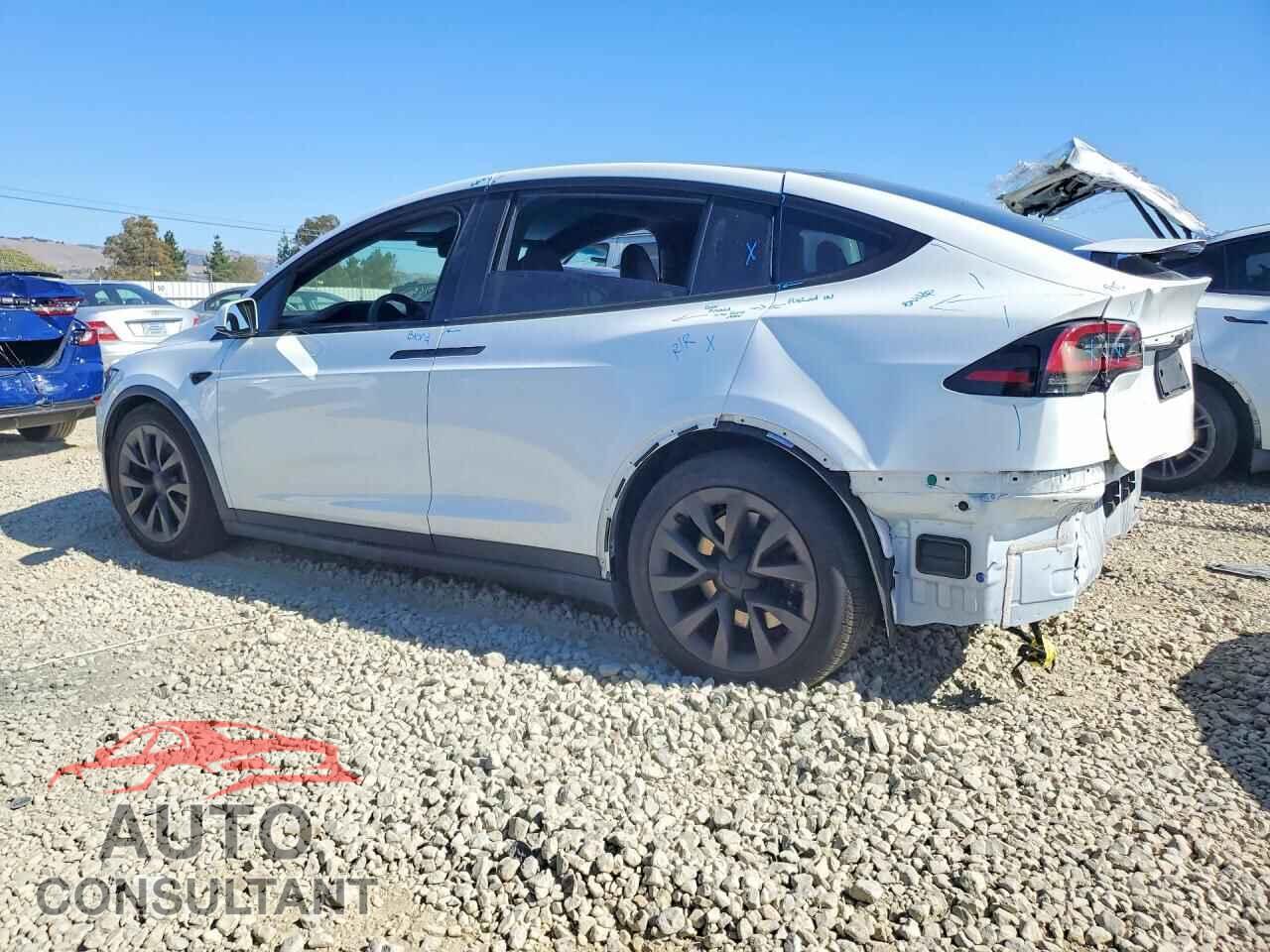 TESLA MODEL X 2023 - 7SAXCDE57PF425618