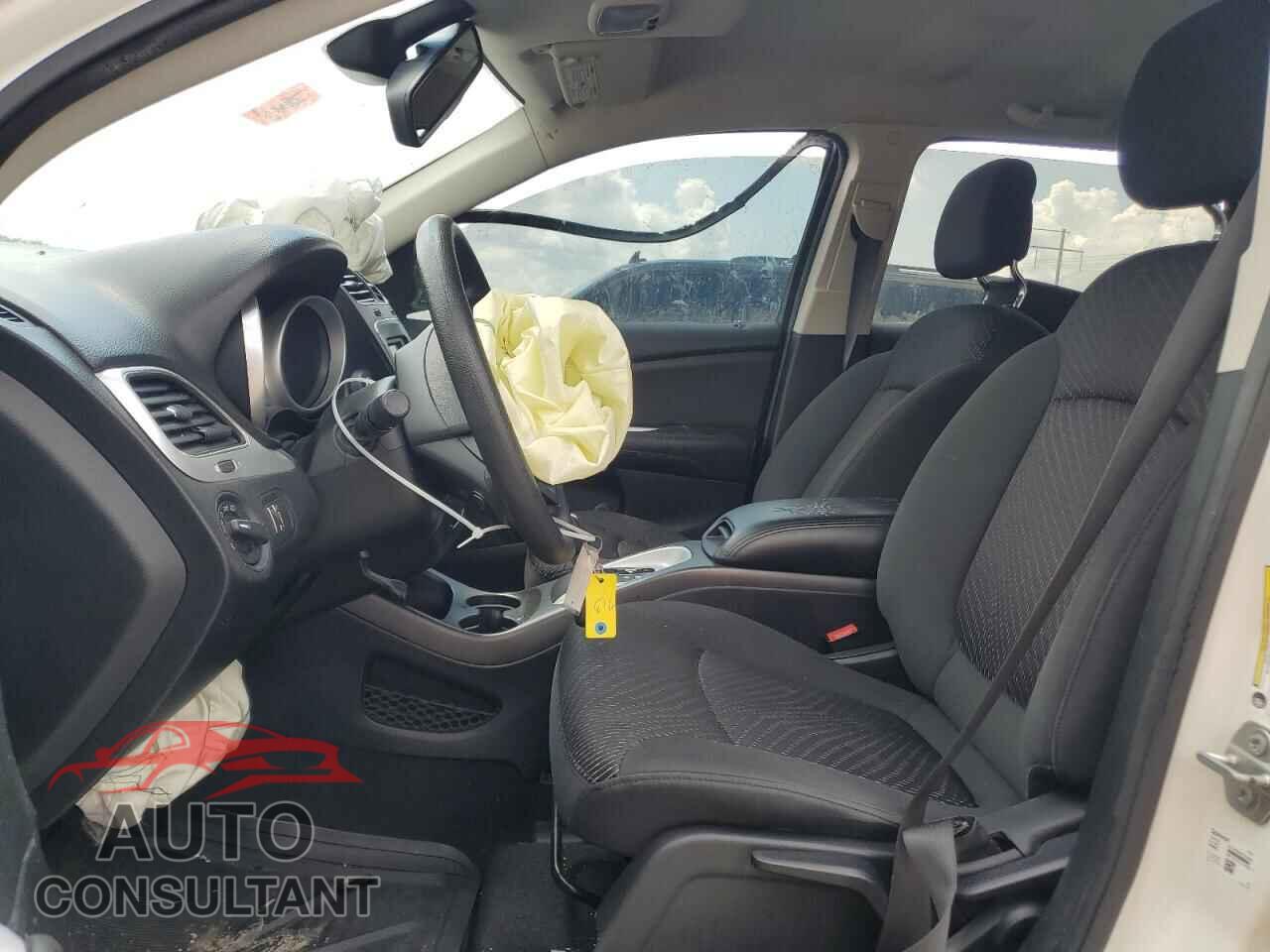 DODGE JOURNEY 2018 - 3C4PDCAB1JT517512