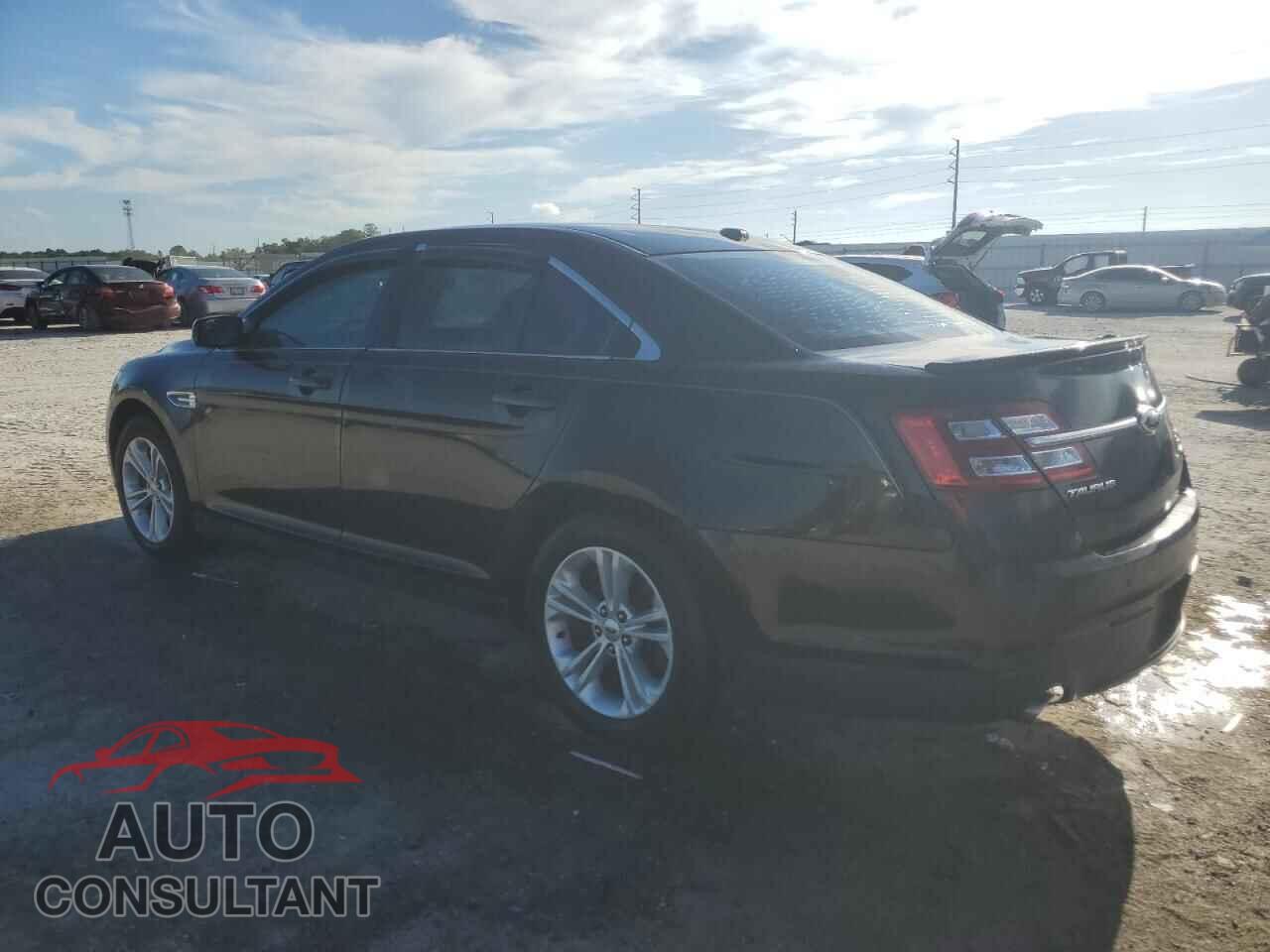 FORD TAURUS 2013 - 1FAHP2E85DG180006