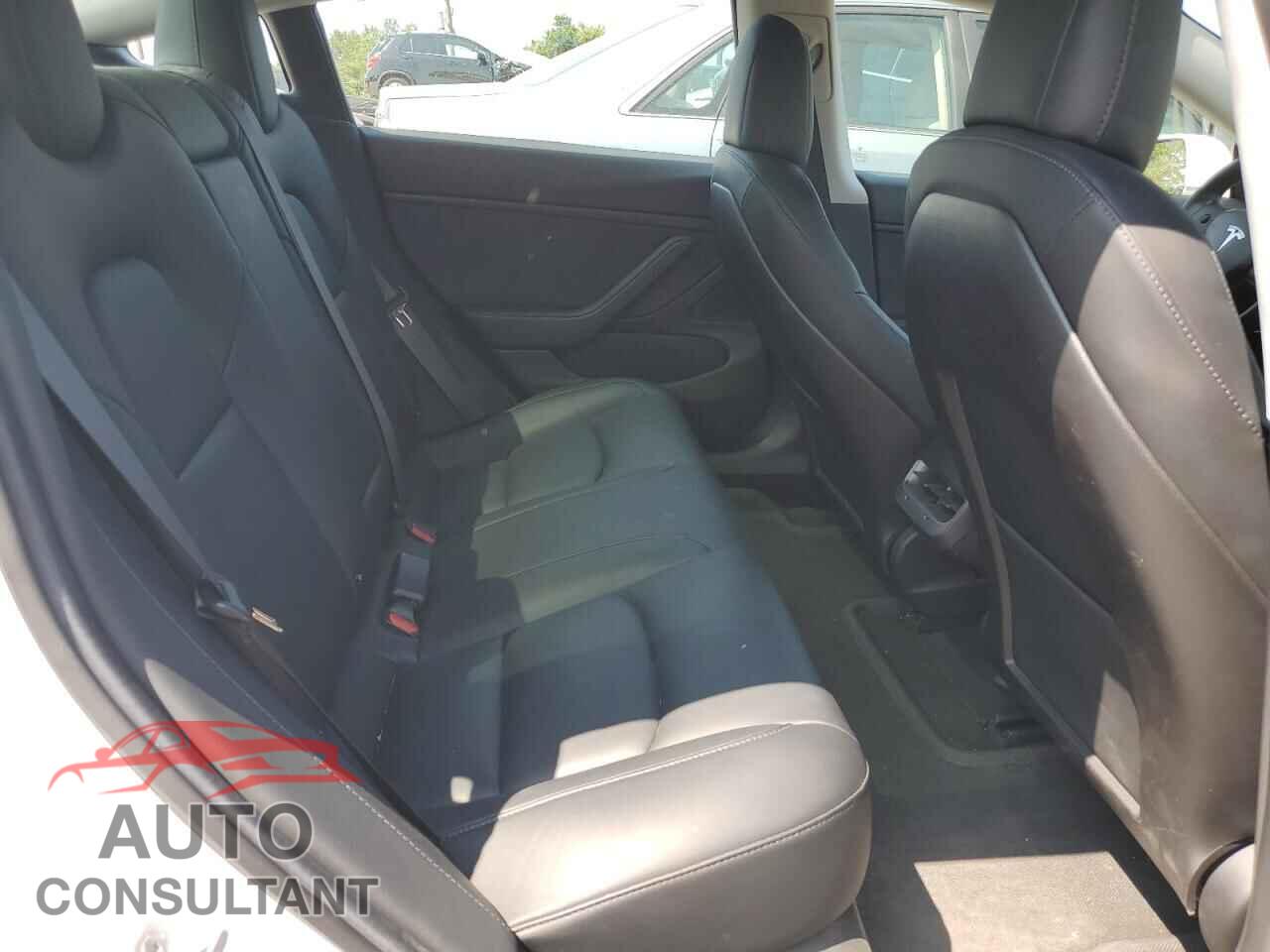 TESLA MODEL 3 2018 - 5YJ3E1EB2JF122120