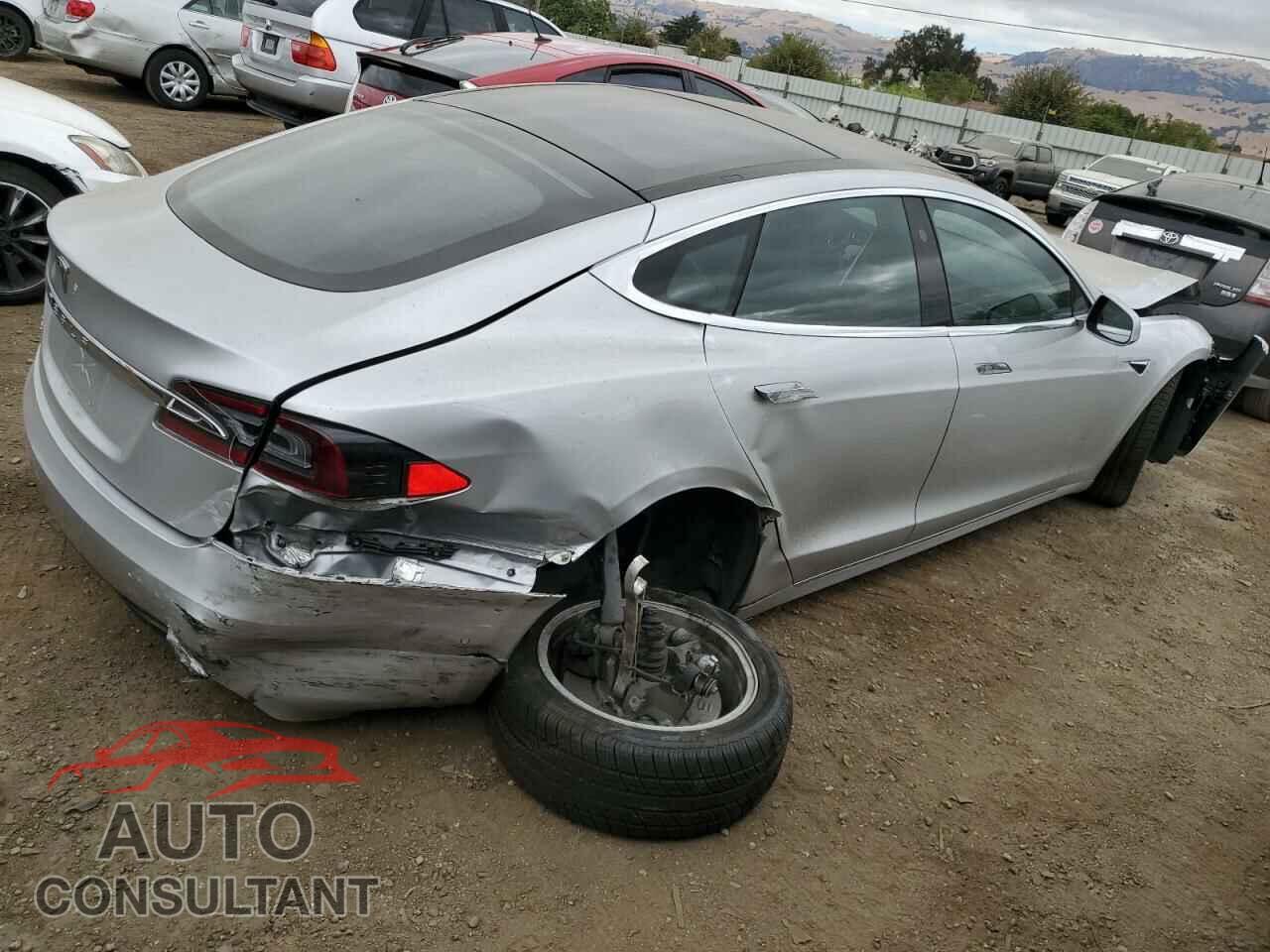TESLA MODEL S 2017 - 5YJSA1E13HF183341