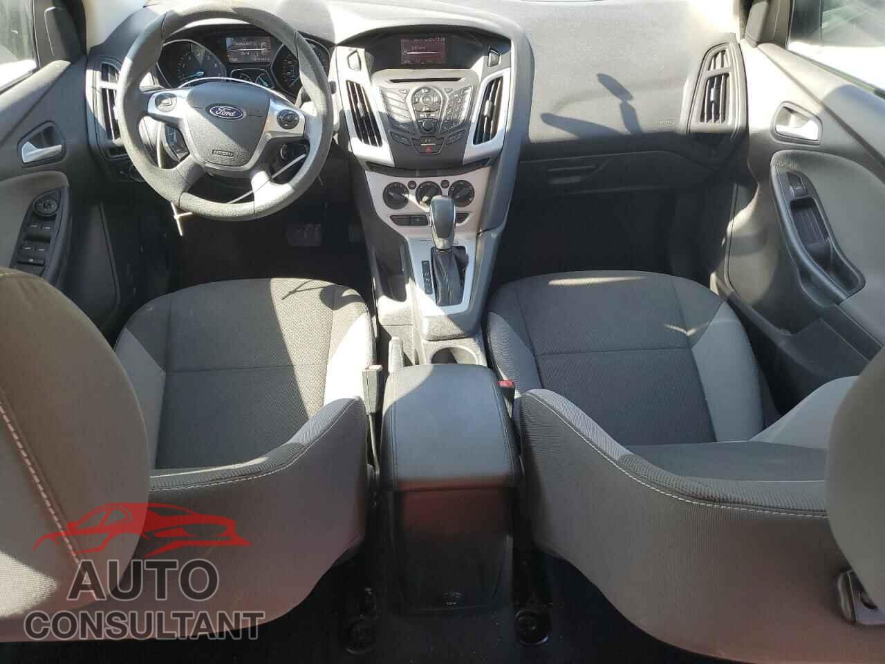 FORD FOCUS 2014 - 1FADP3F28EL135519