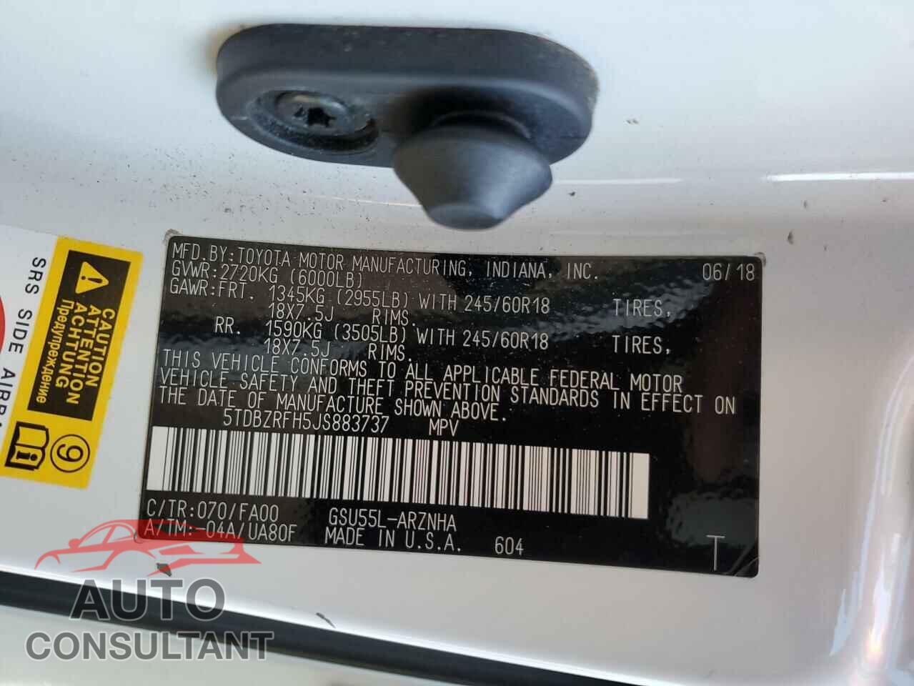 TOYOTA HIGHLANDER 2018 - 5TDBZRFH5JS883737