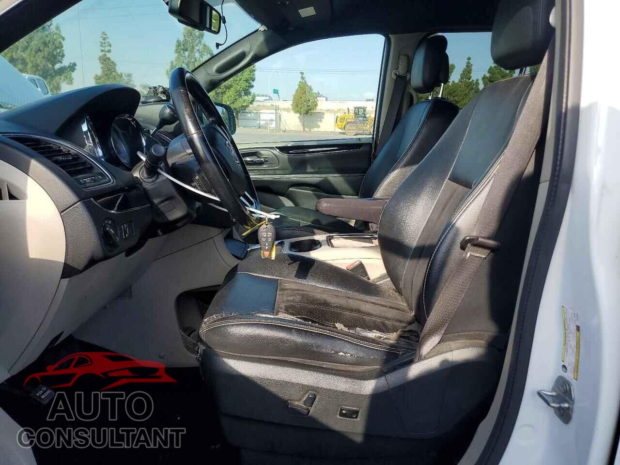 DODGE CARAVAN 2018 - 2C4RDGCG0JR192461