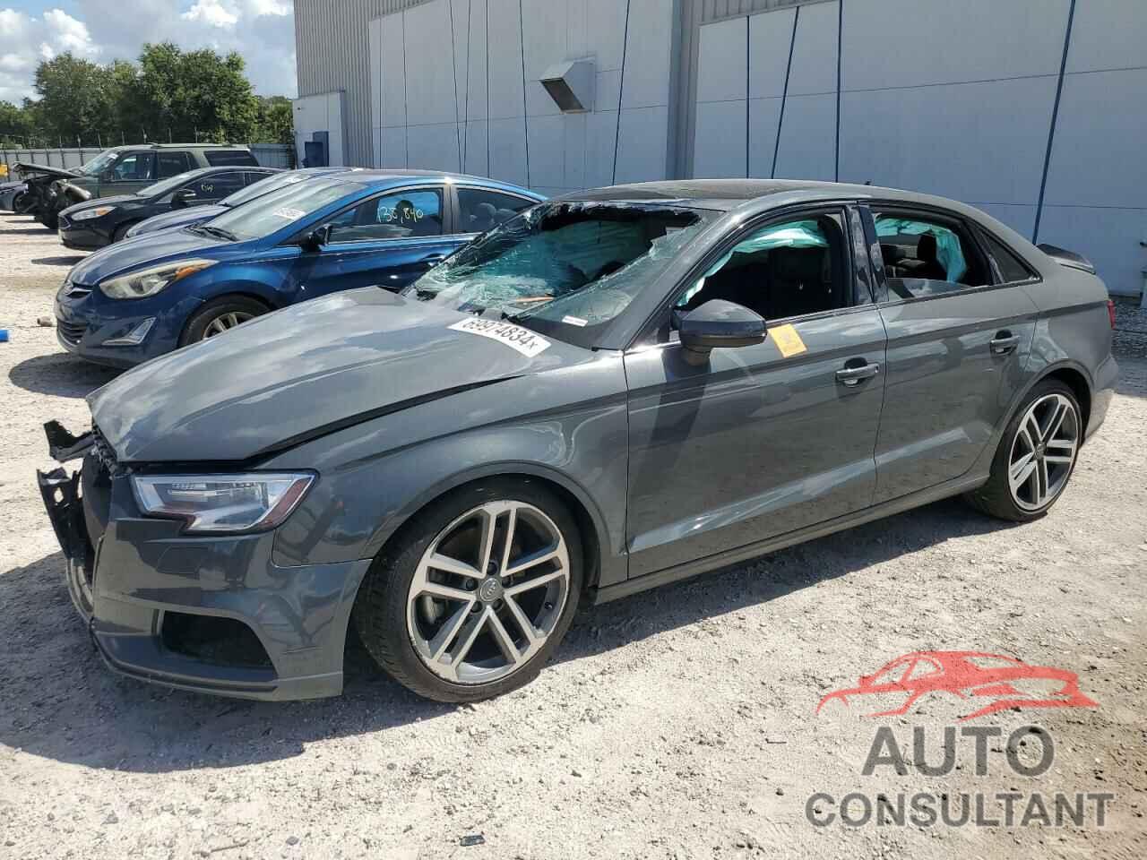 AUDI A3 2019 - WAUAUGFF1KA085745