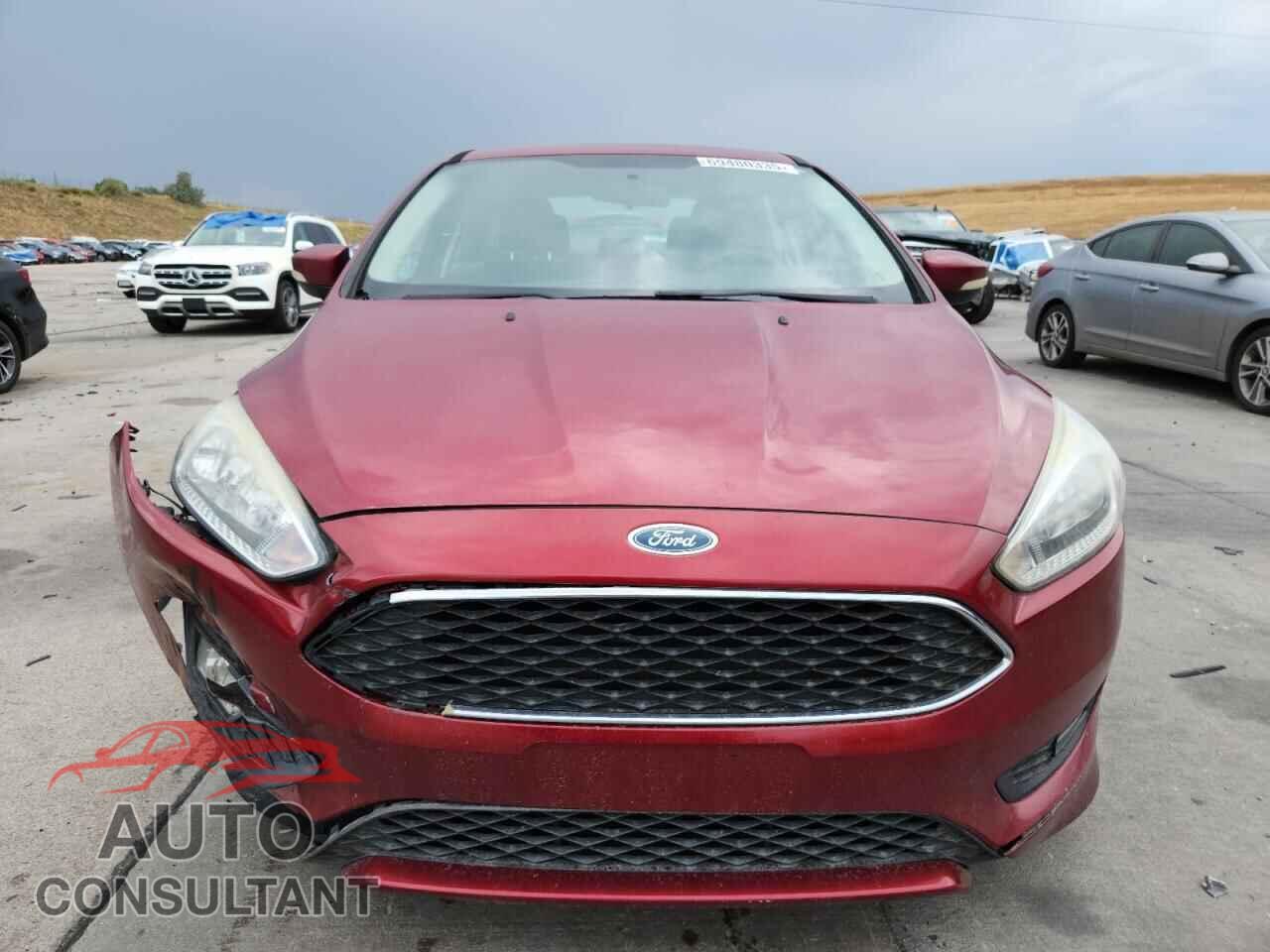 FORD FOCUS 2015 - 1FADP3F2XFL375317