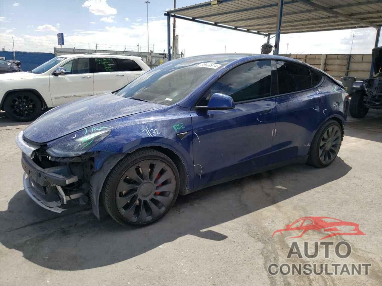 TESLA MODEL Y 2021 - 5YJYGDEF1MF197139