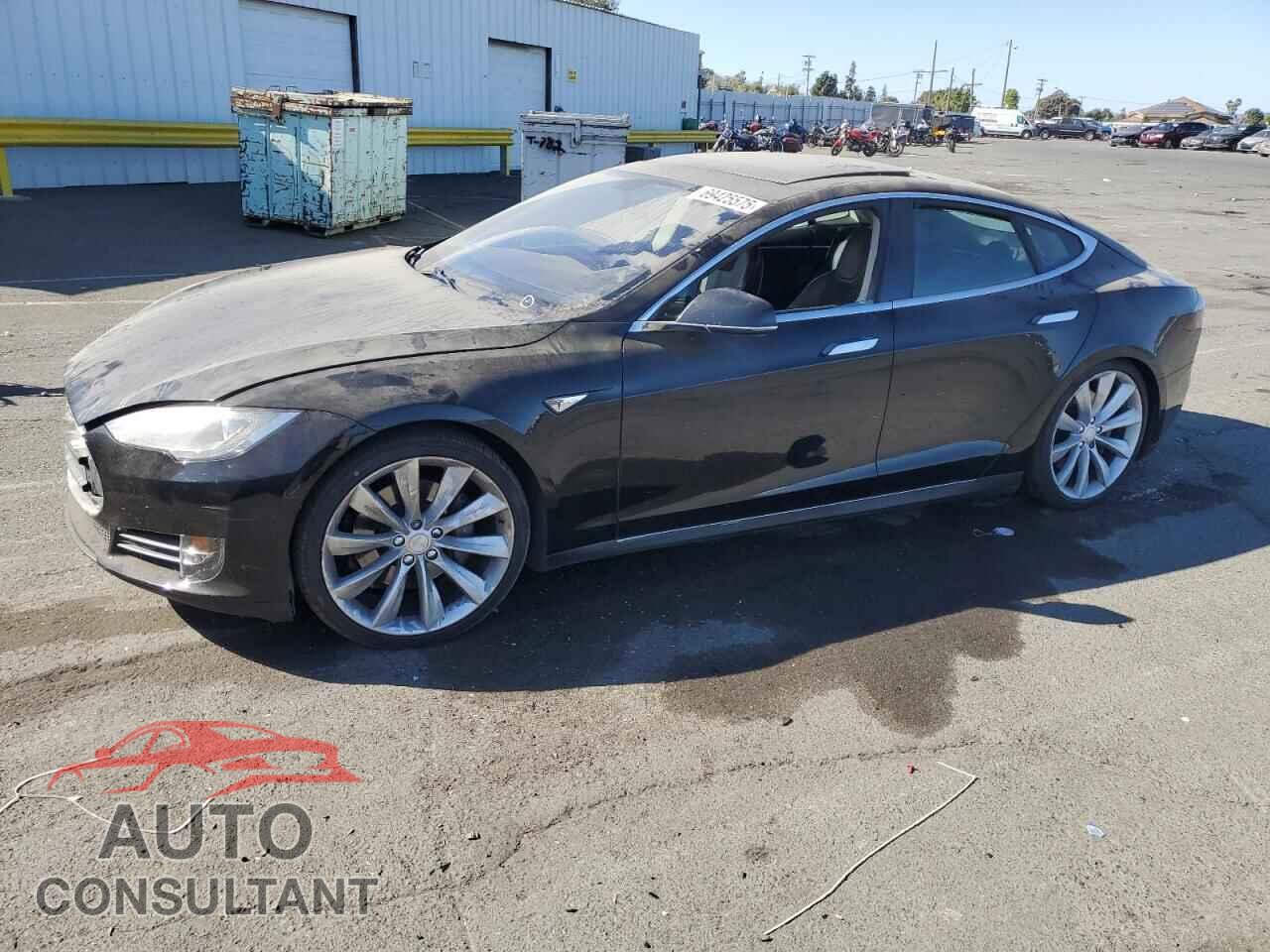 TESLA MODEL S 2012 - 5YJSA1DP9CFS00884