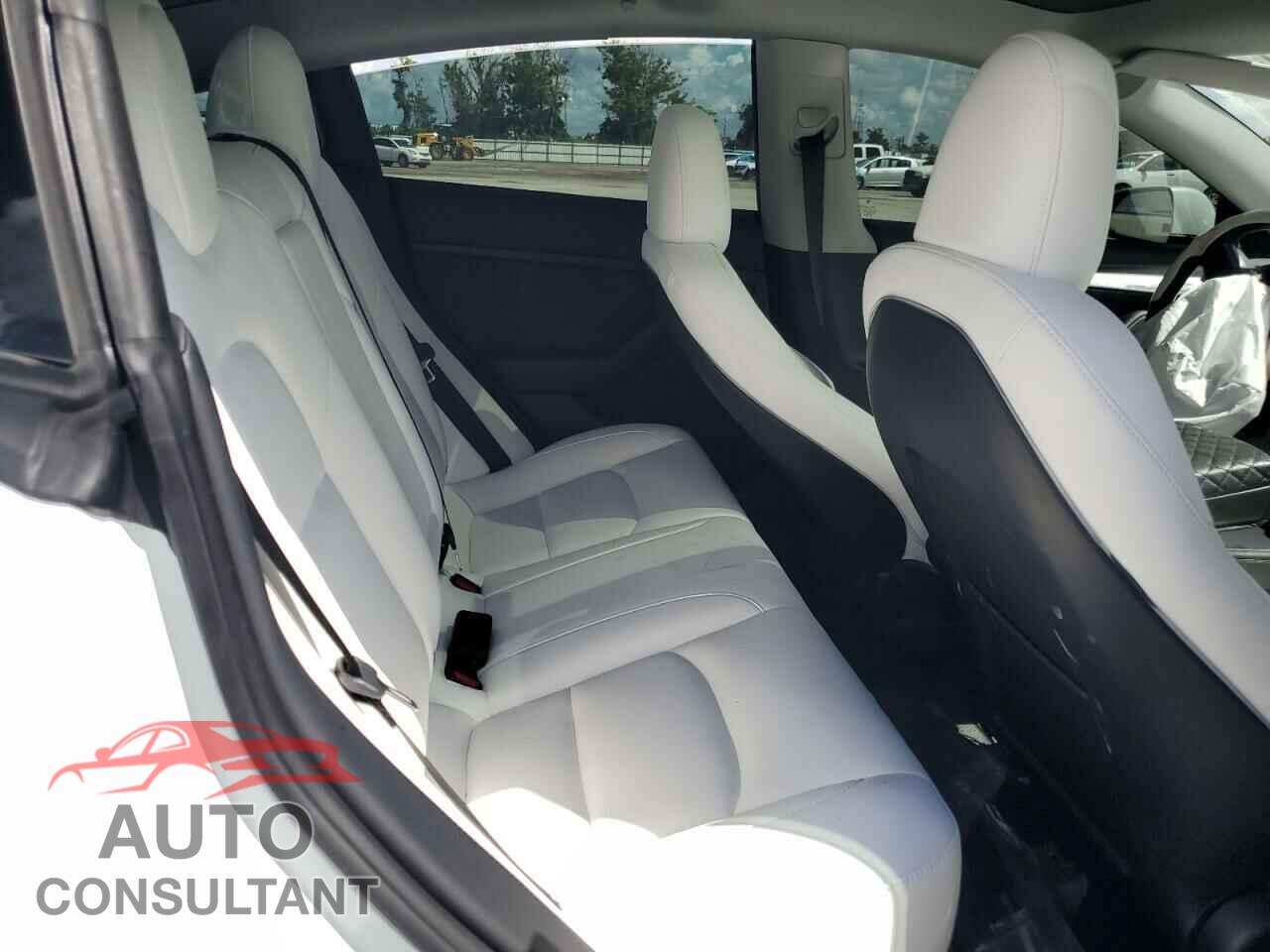TESLA MODEL 3 2023 - 5YJ3E1EA0PF487878