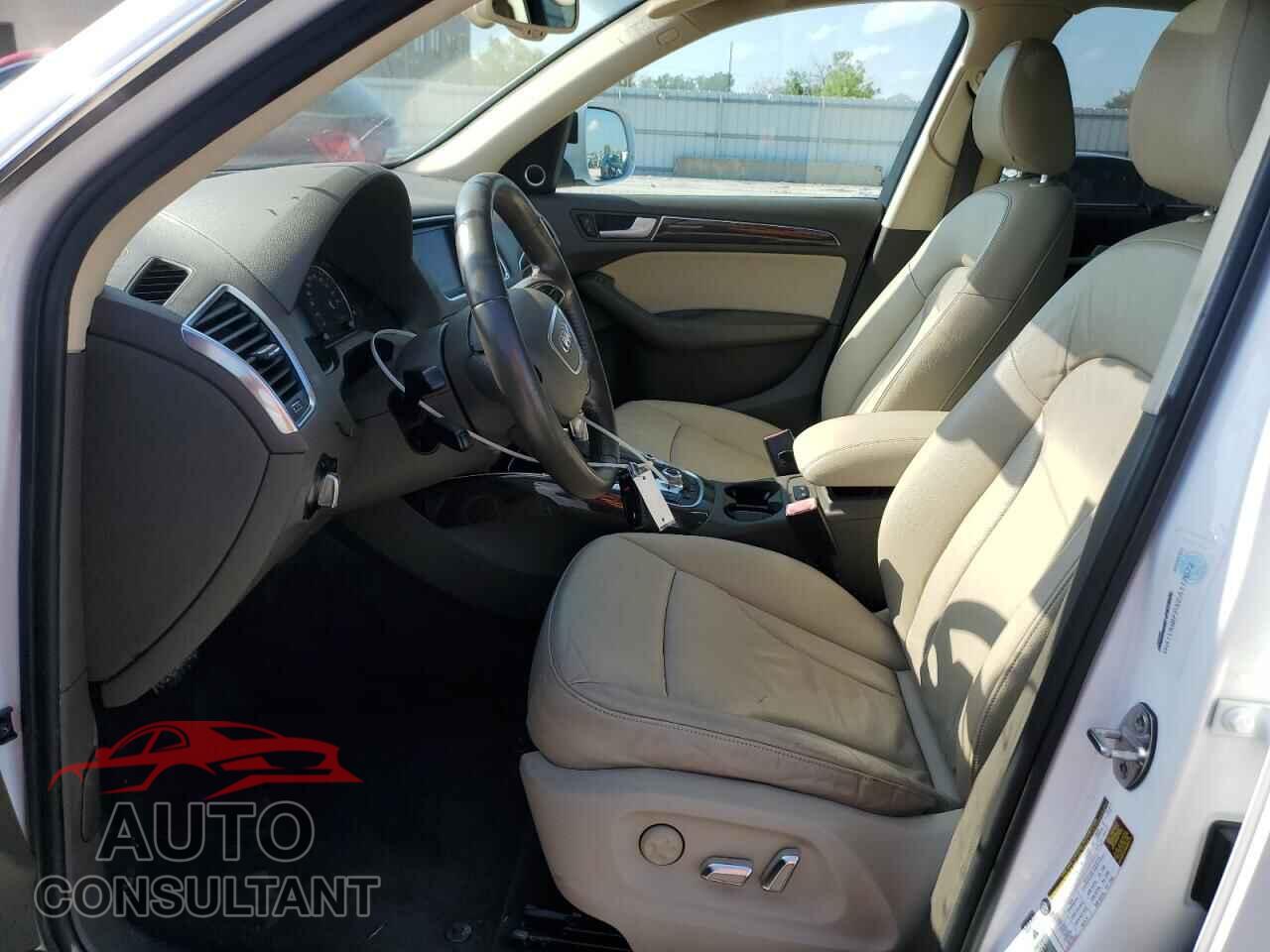 AUDI Q5 2014 - WA1VMBFPXEA117672