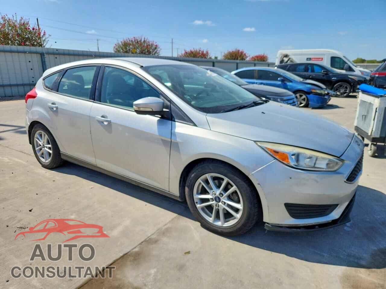 FORD FOCUS 2016 - 1FADP3K28GL204671